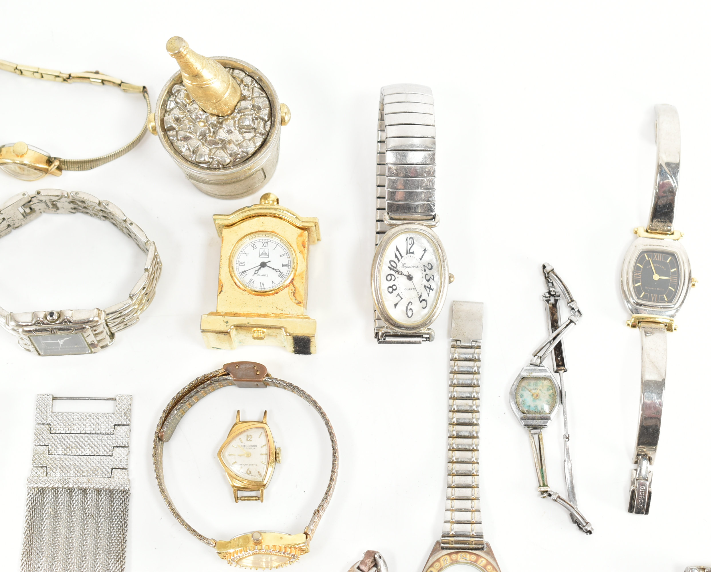 COLLECTION OF ASSORTED GOLD & SILVER TONE WRISTWATCHES - Image 16 of 17