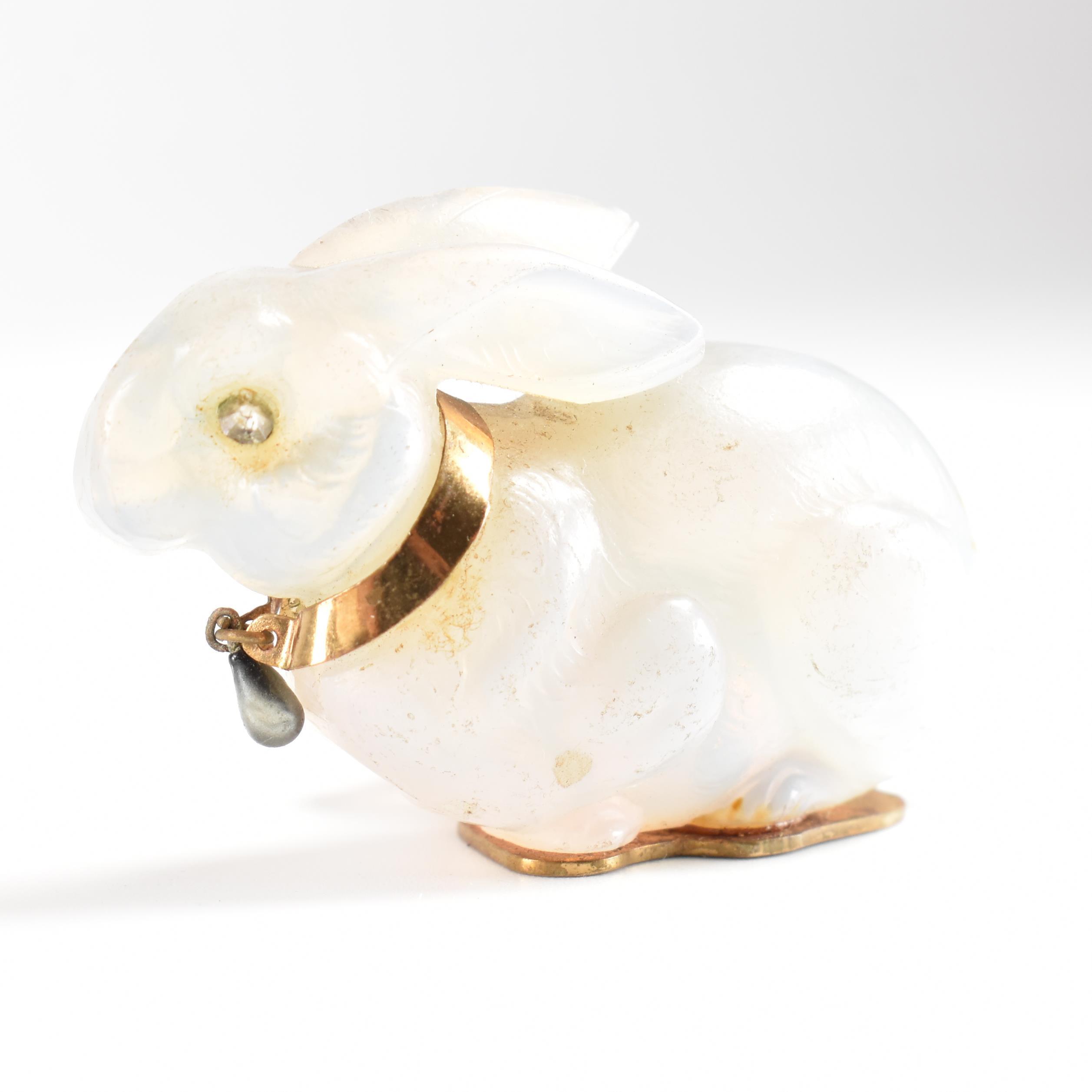 ANTIQUE OPALINE GLASS RABBIT FIGURINE - Image 16 of 18