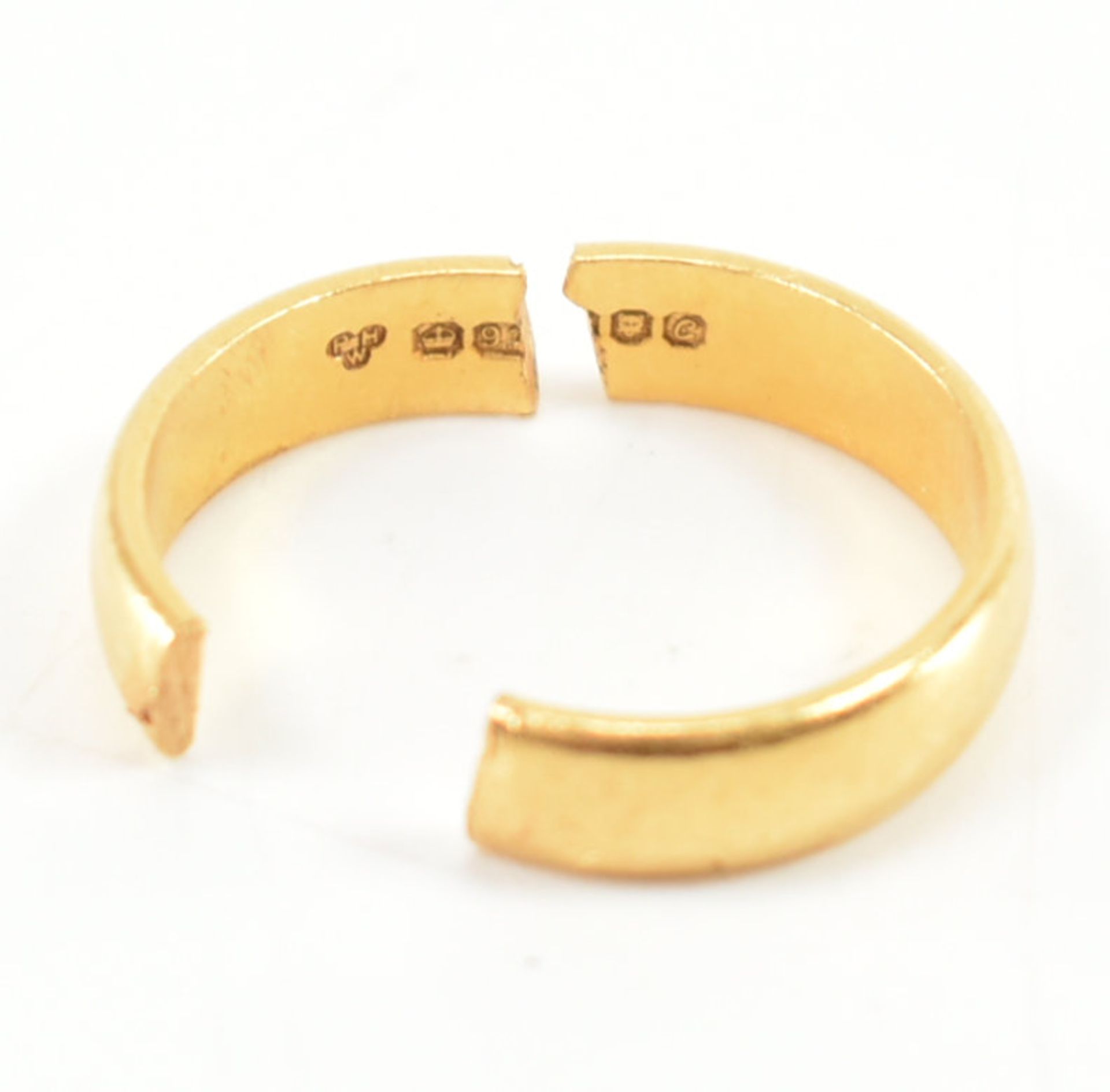 COLLECTION OF ASSORTED GOLD AF RINGS - Bild 5 aus 7