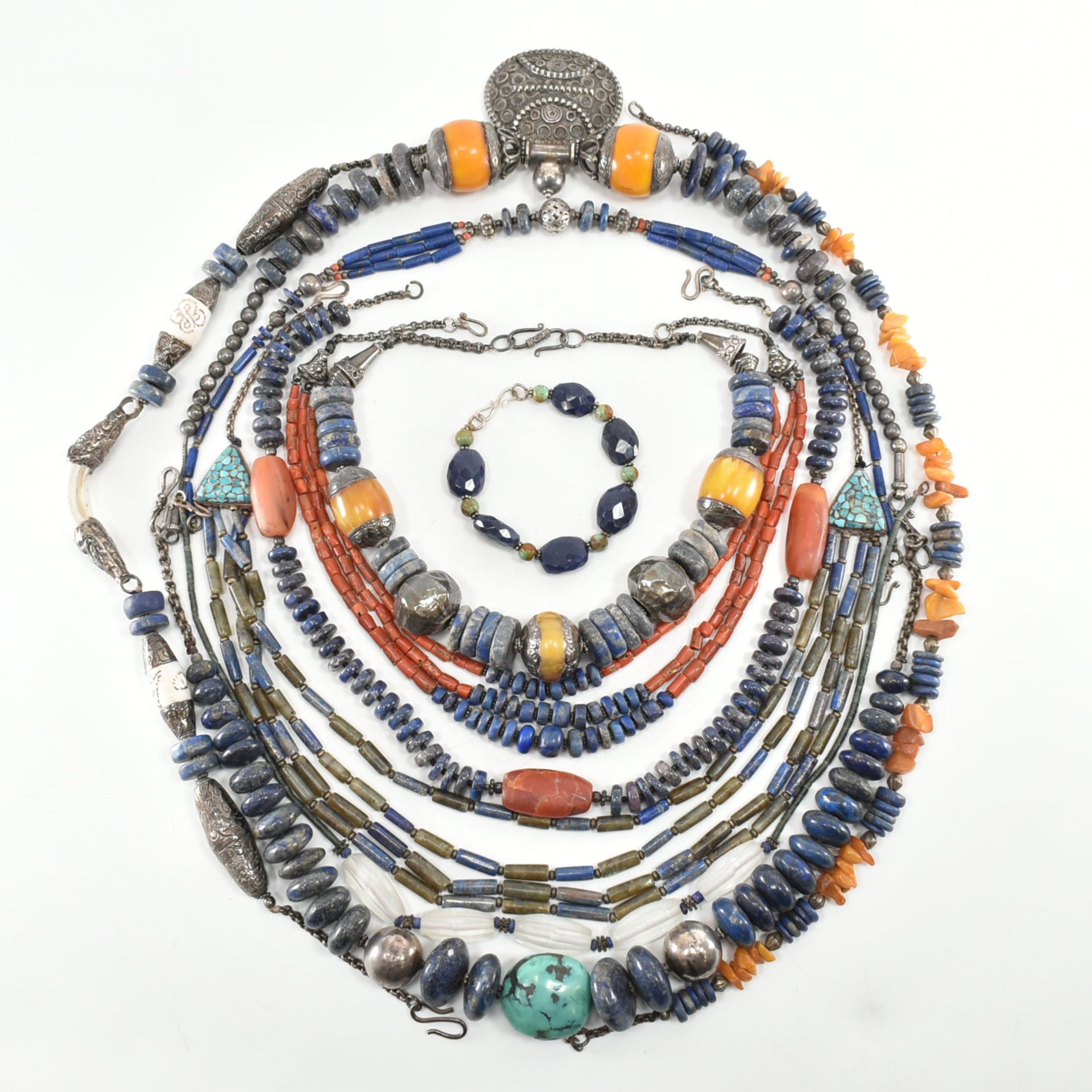 COLLECTION OF ASSORTED STONE & BEAD JEWELLERY - Image 3 of 7