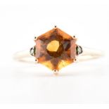 HALLMARKED GOLD CITRINE & GREEN STONE RING