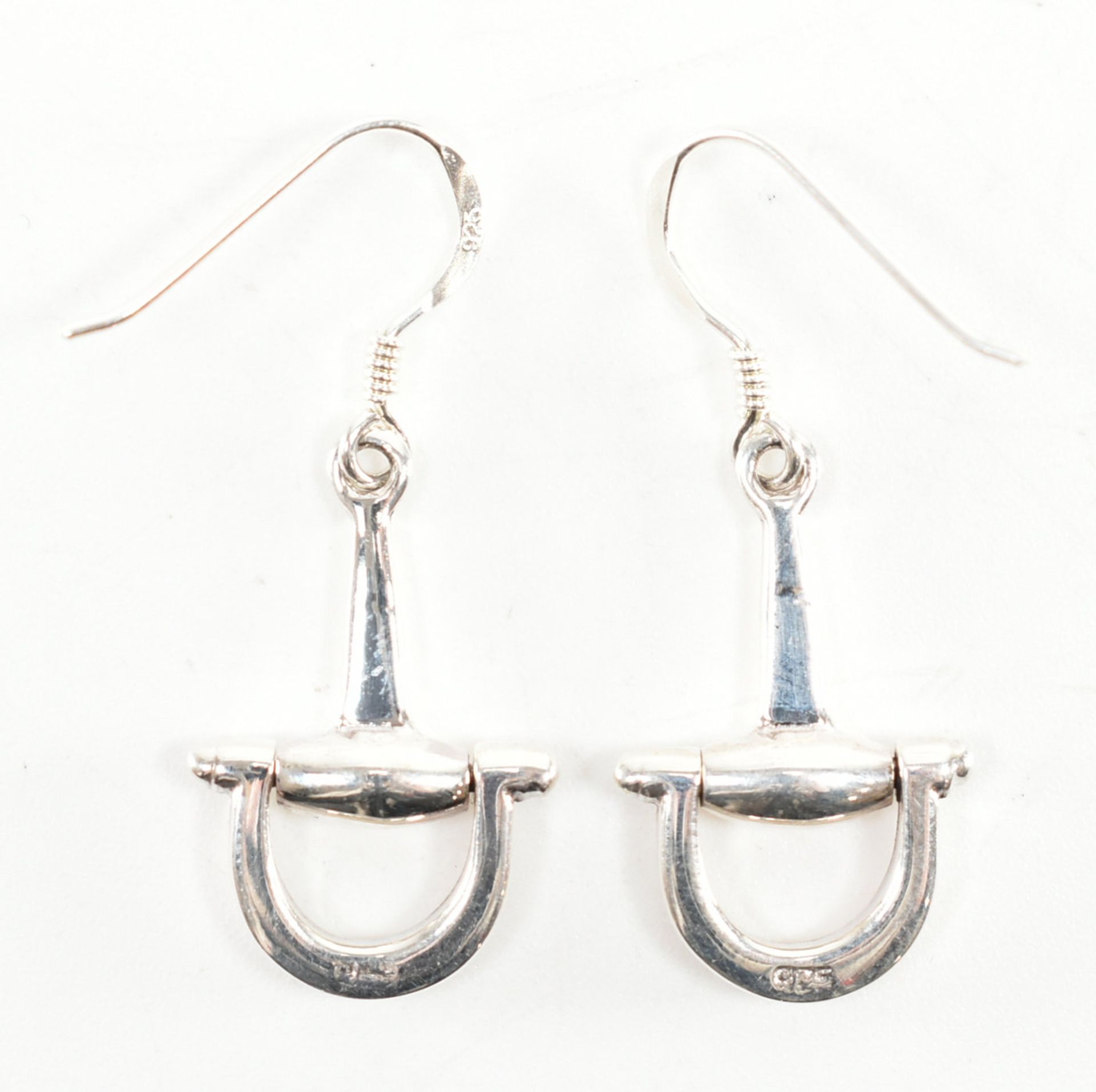 925 SILVER STIRRUP DROP EARRINGS - Image 4 of 5