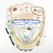 COLLECTION OF VINTAGE COSTUME JEWELLERY