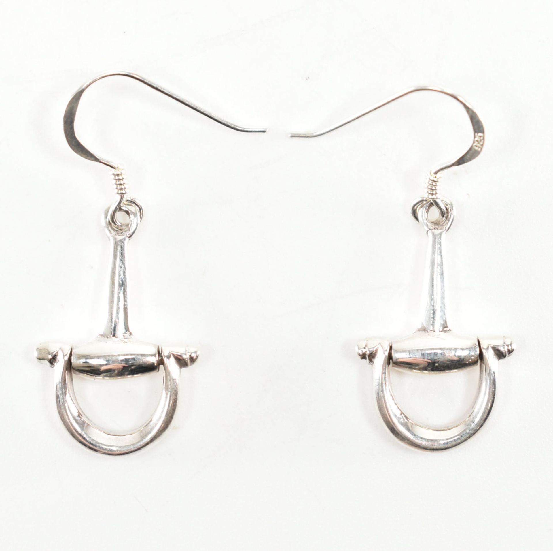 925 SILVER STIRRUP DROP EARRINGS - Image 2 of 5