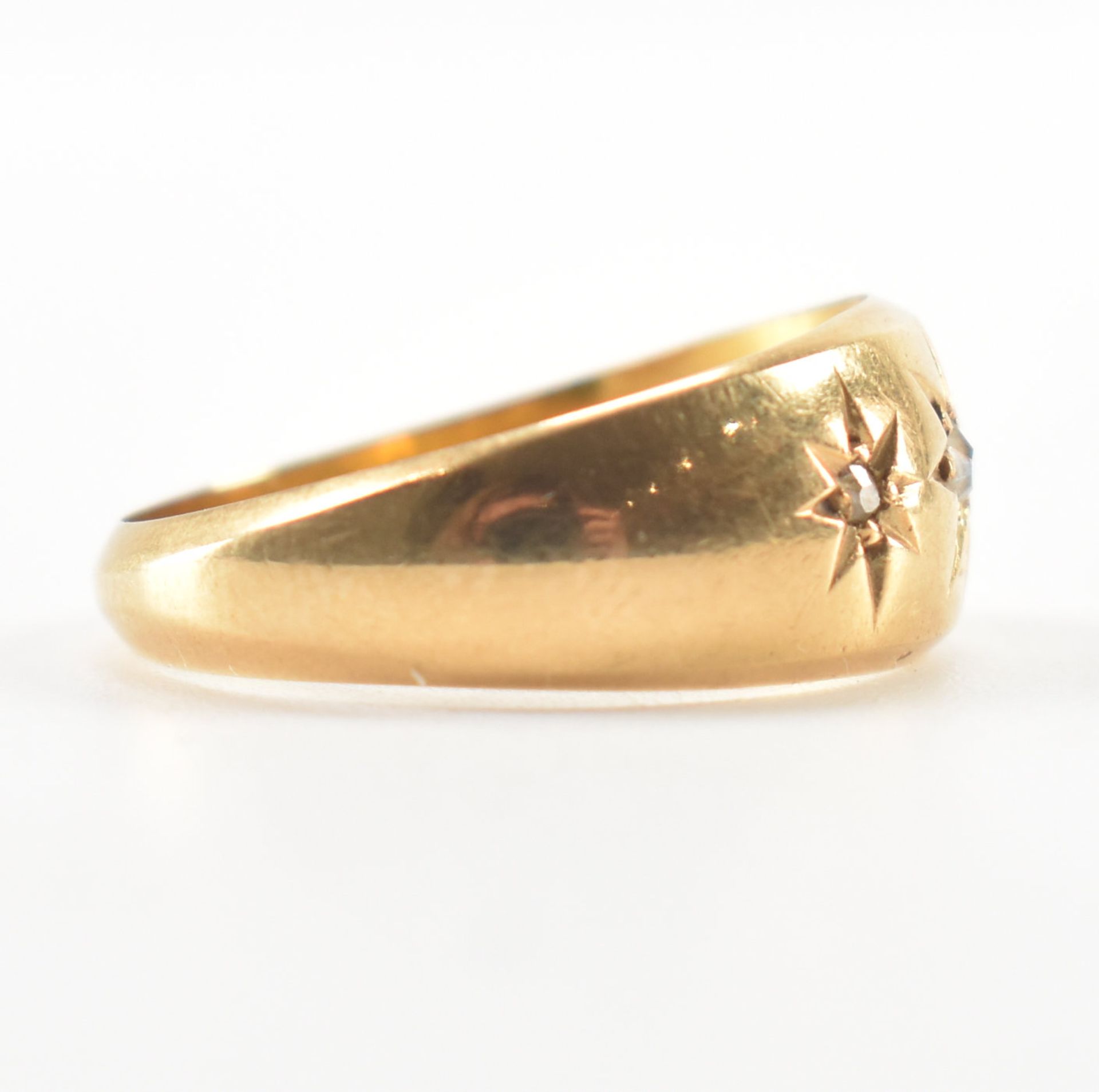 HALLMARKED 18CT GOLD & DIAMOND GYPSY RING - Image 5 of 9