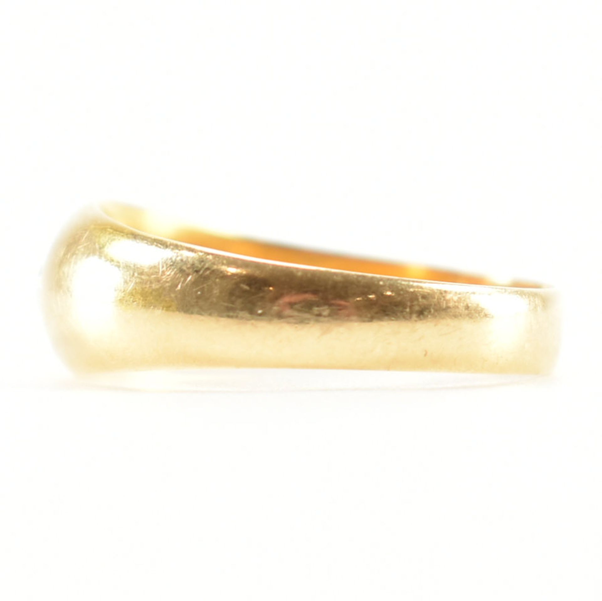 EDWARDIAN HALLMARKED 18CT GOLD & DIAMOND DOME RING - Image 2 of 8