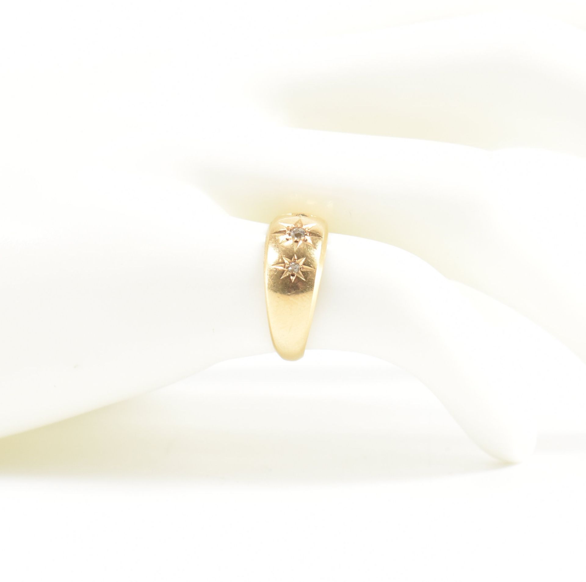 HALLMARKED 18CT GOLD & DIAMOND GYPSY RING - Image 9 of 9