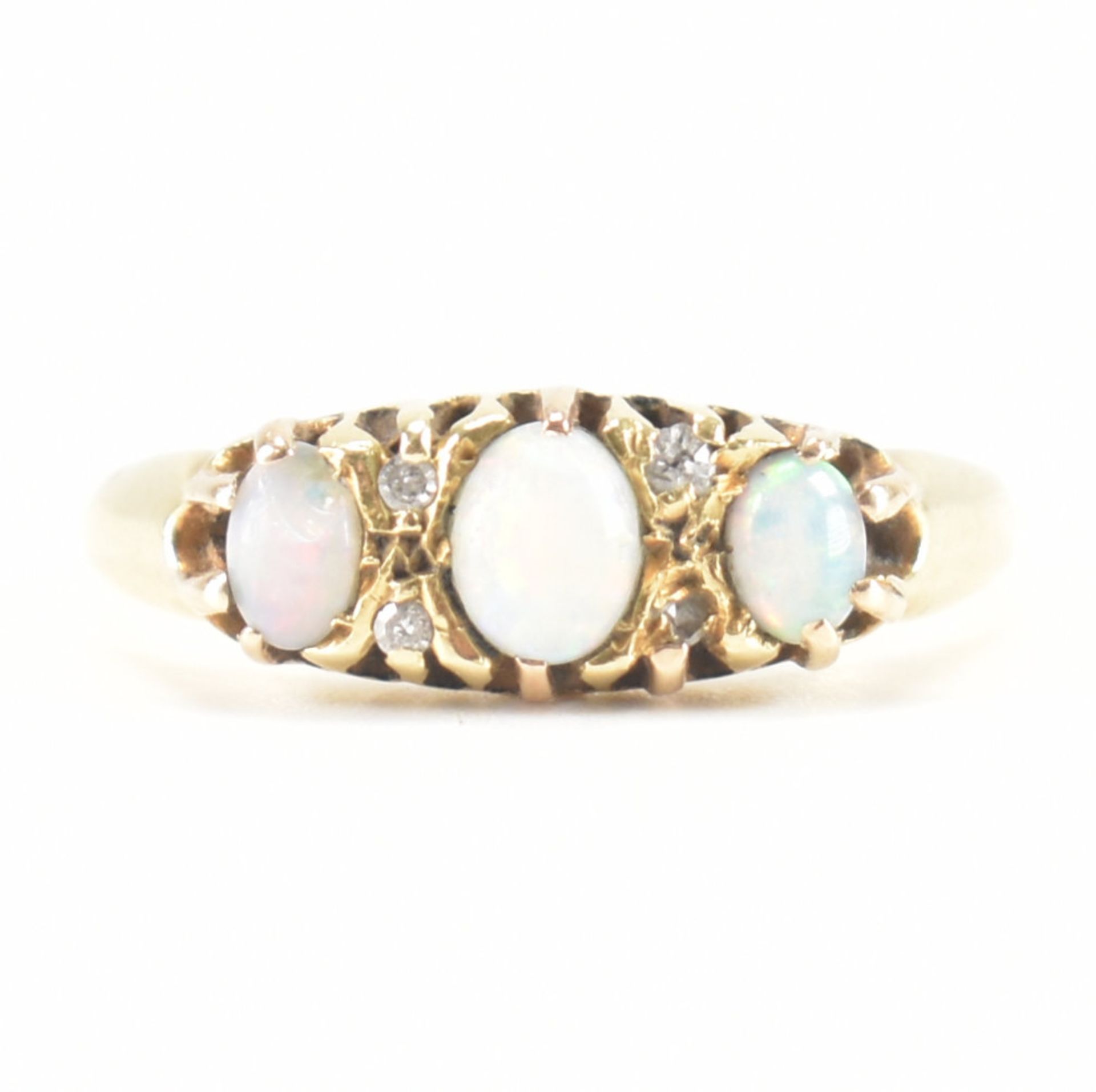 HALLMARKED 9CT GOLD OPAL & DIAMOND RING