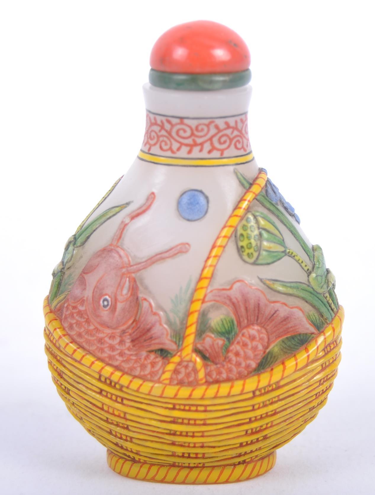 EARLY 20TH CENTURY CHINESE GLASS SNUFF BOTTLE - Image 3 of 5