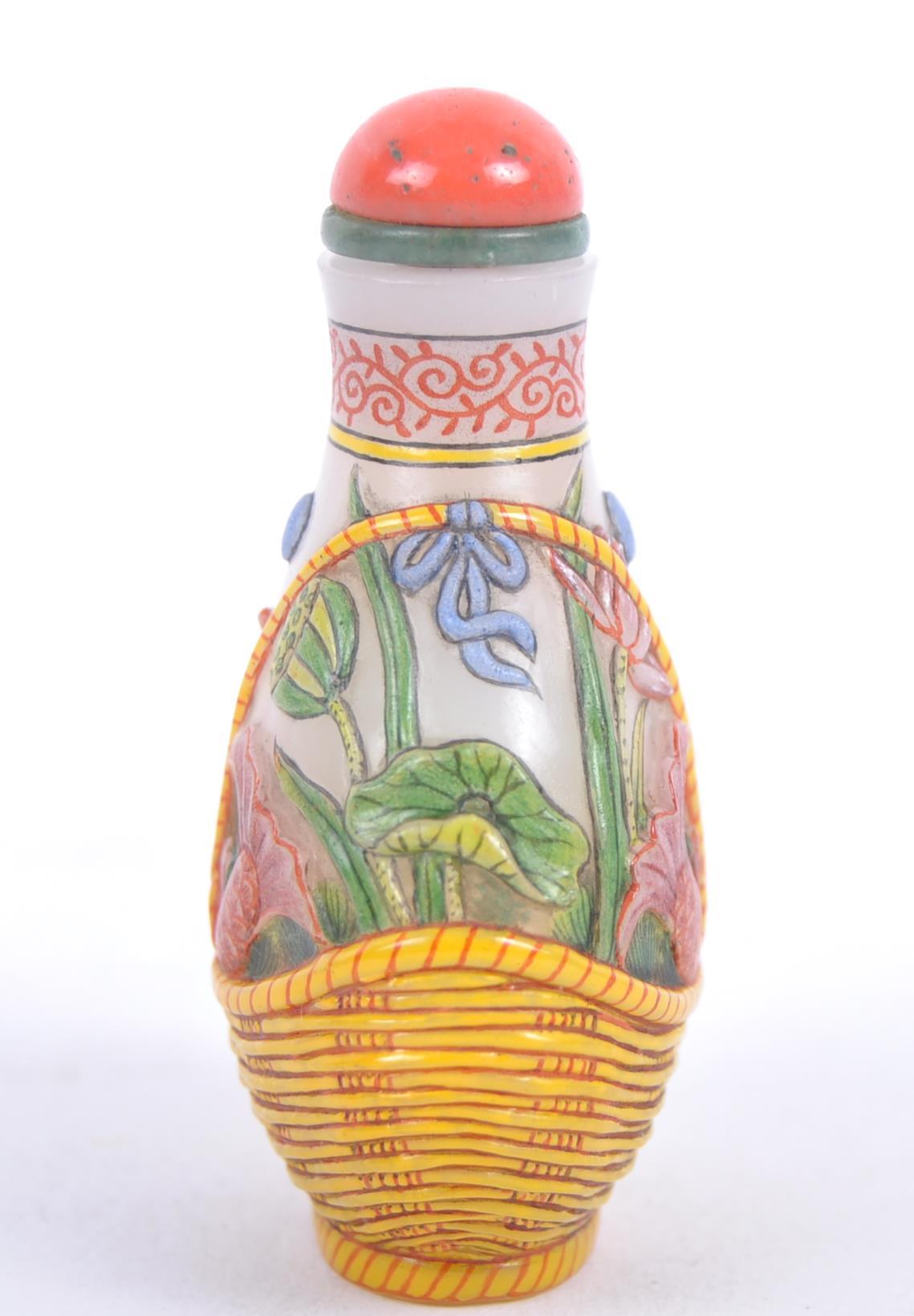 EARLY 20TH CENTURY CHINESE GLASS SNUFF BOTTLE - Image 2 of 5