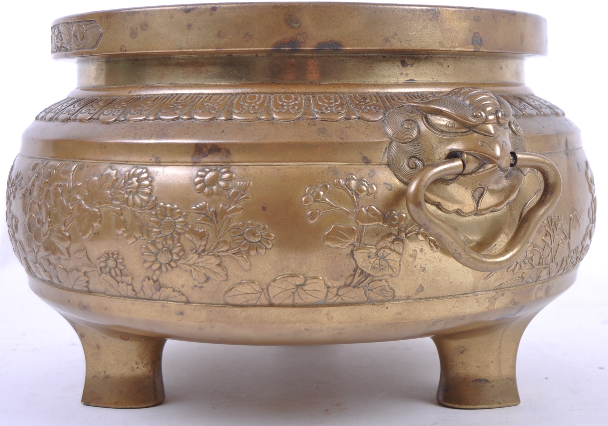 LARGE 19TH CENTURY CHINESE TEMPLE BRONZE CENSER - Image 3 of 8