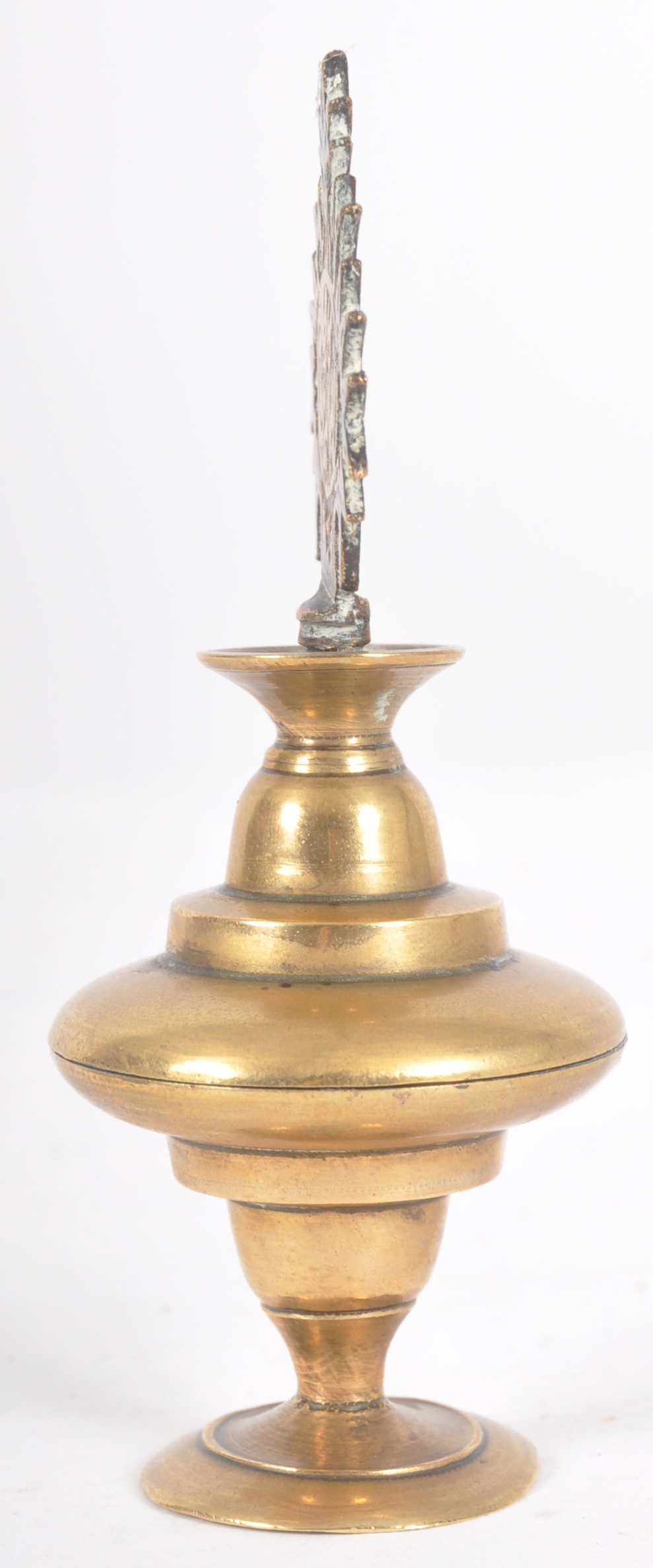 EARLY 20TH CENTURY PERSIAN BRASS KOHL POT - Image 3 of 8