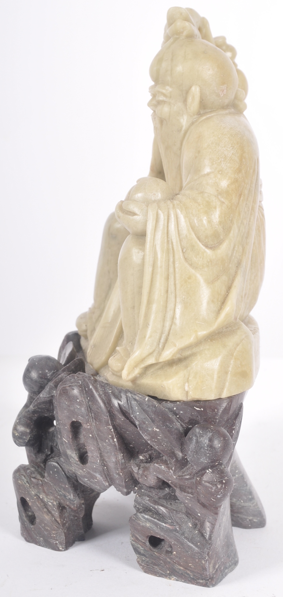 20TH CENTURY CHINESE CARVED SOAPSTONE FIGURE - Image 4 of 6