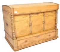 19TH CENTURY PINE BLANKET BOX CHEST