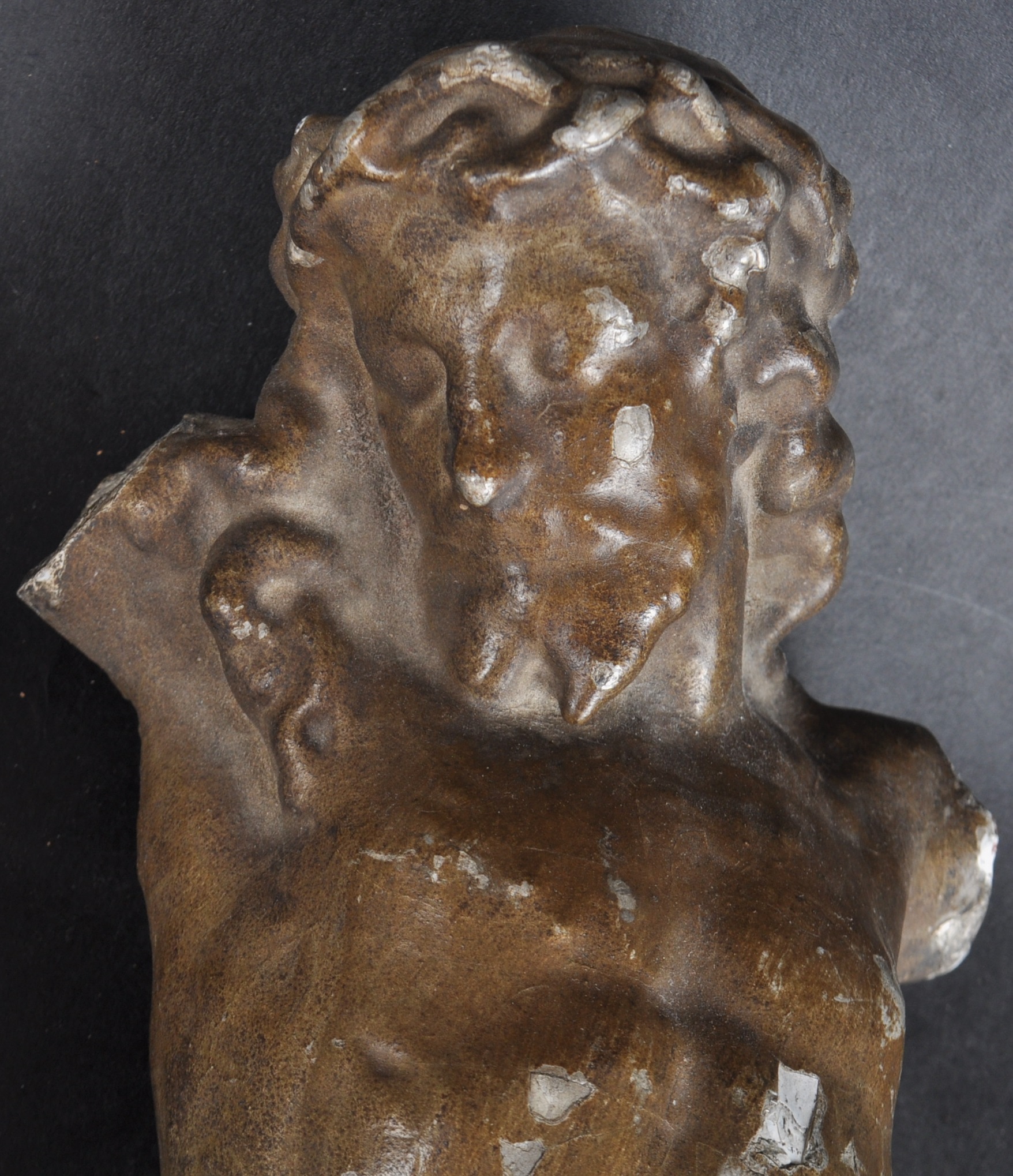 19TH CENTURY TERRACOTTA SCULPTURE OF CHRIST - Image 2 of 5