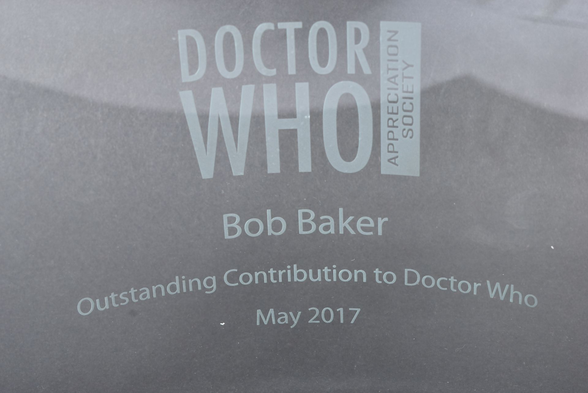 ESTATE OF BOB BAKER - DOCTOR WHO - ORIGINAL AWARD PLAQUE - Image 2 of 3