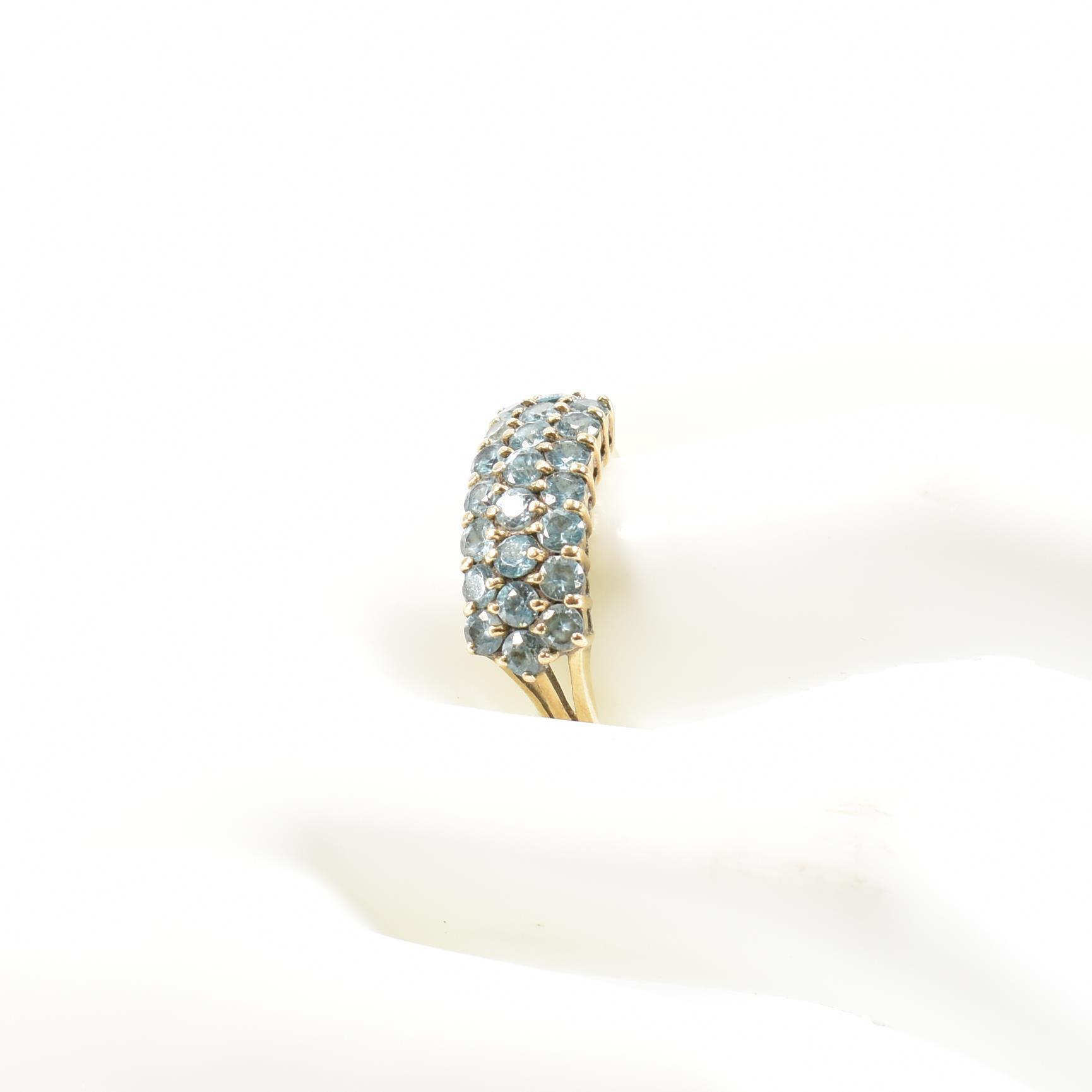HALLMARKED 9CT GOLD & BLUE STONE CLUSTER RING - Image 8 of 8