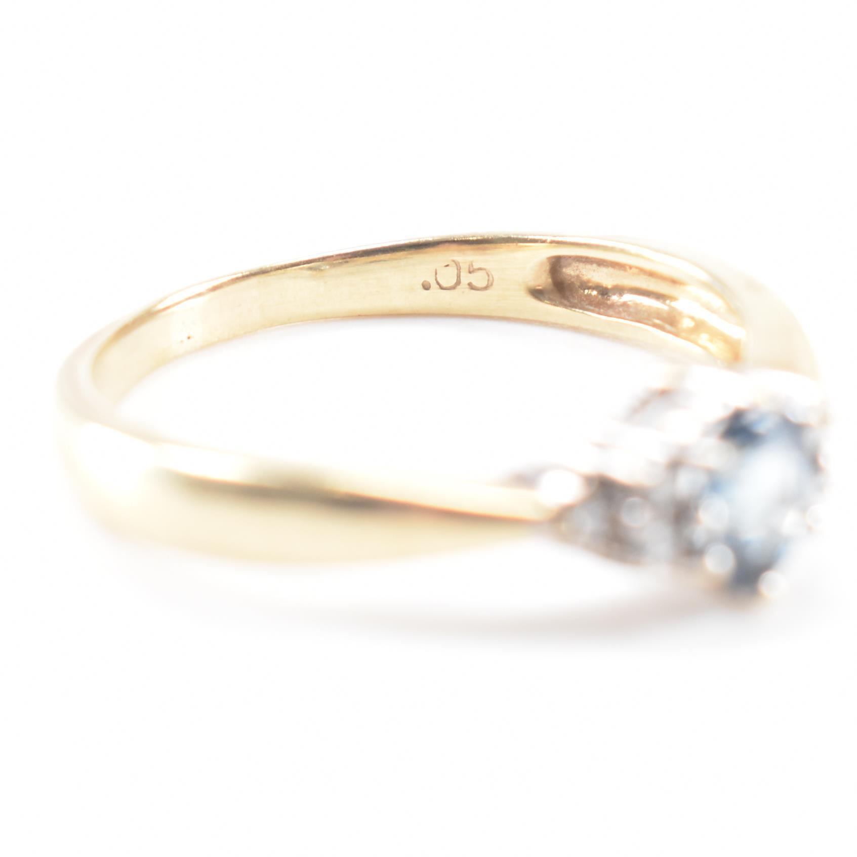 VINTAGE GOLD BLUE STONE & DIAMOND RING - Image 8 of 9