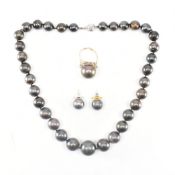 DEMI PARURE OF GOLD & SOUTH SEA PEARL JEWELLERY