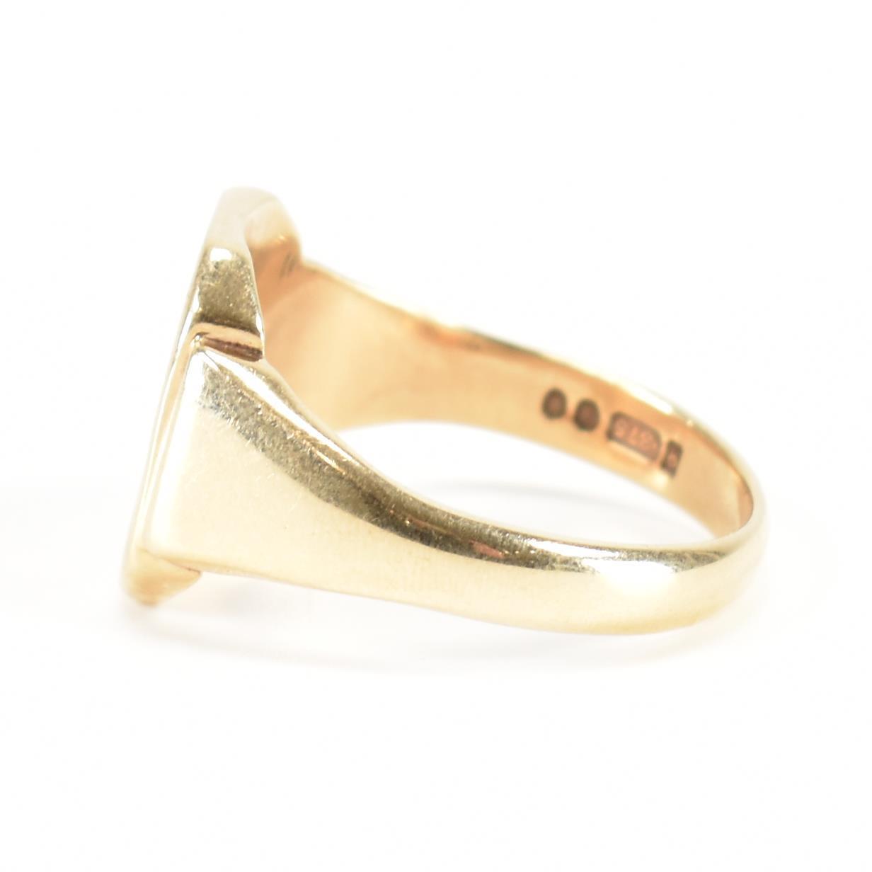 HALLMARKED 9CT GOLD SIGNET RING - Image 2 of 9