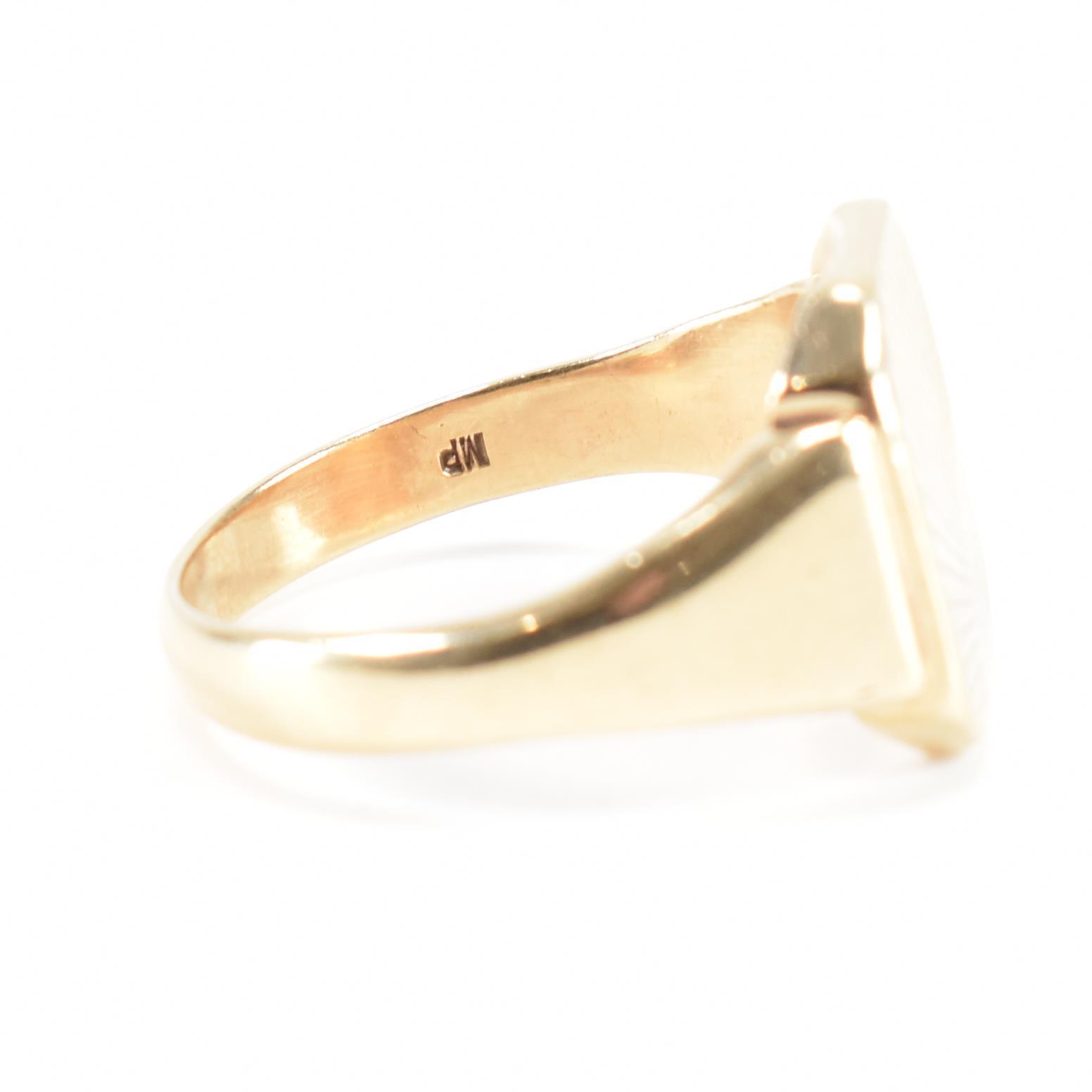 HALLMARKED 9CT GOLD SIGNET RING - Image 6 of 9