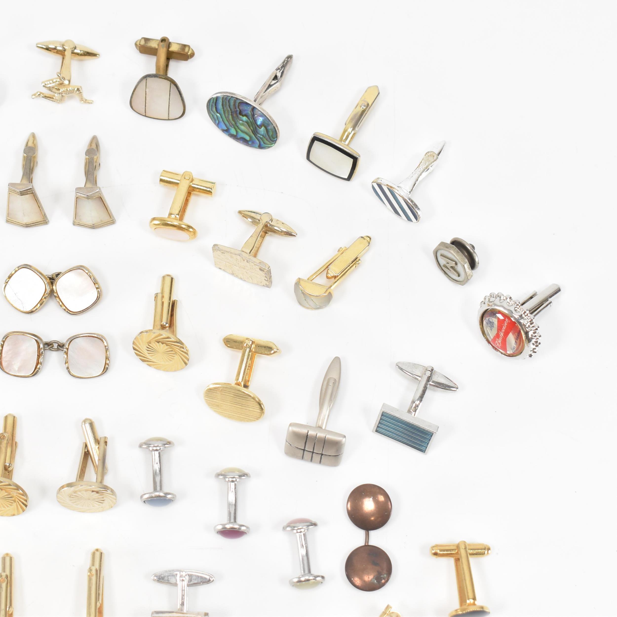 COLLECTION OF ASSORTED COSTUME JEWELLERY CUFFLINKS - Image 6 of 6