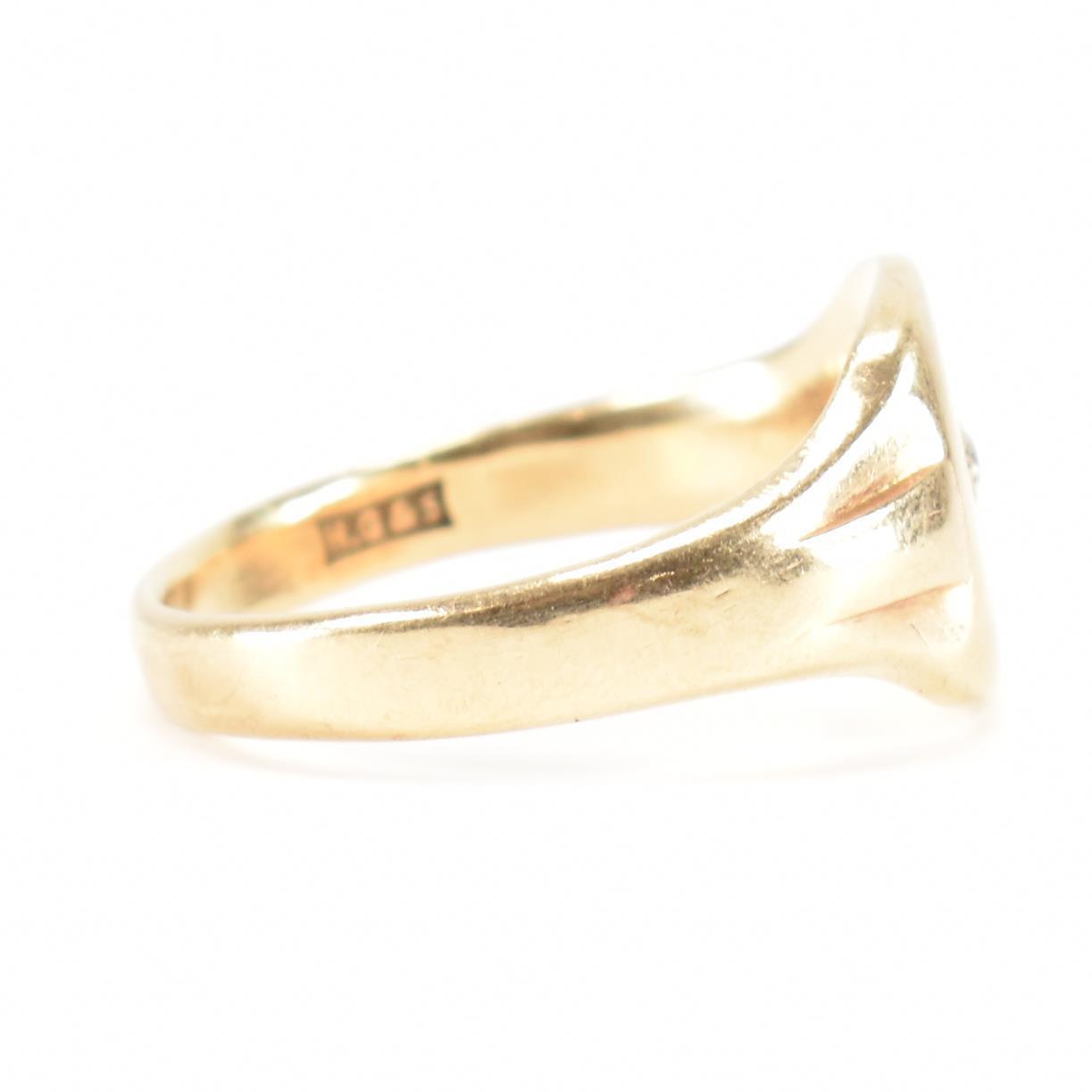 HALLMARKED 9CT GOLD & DIAMOND SIGNET RING - Image 5 of 9