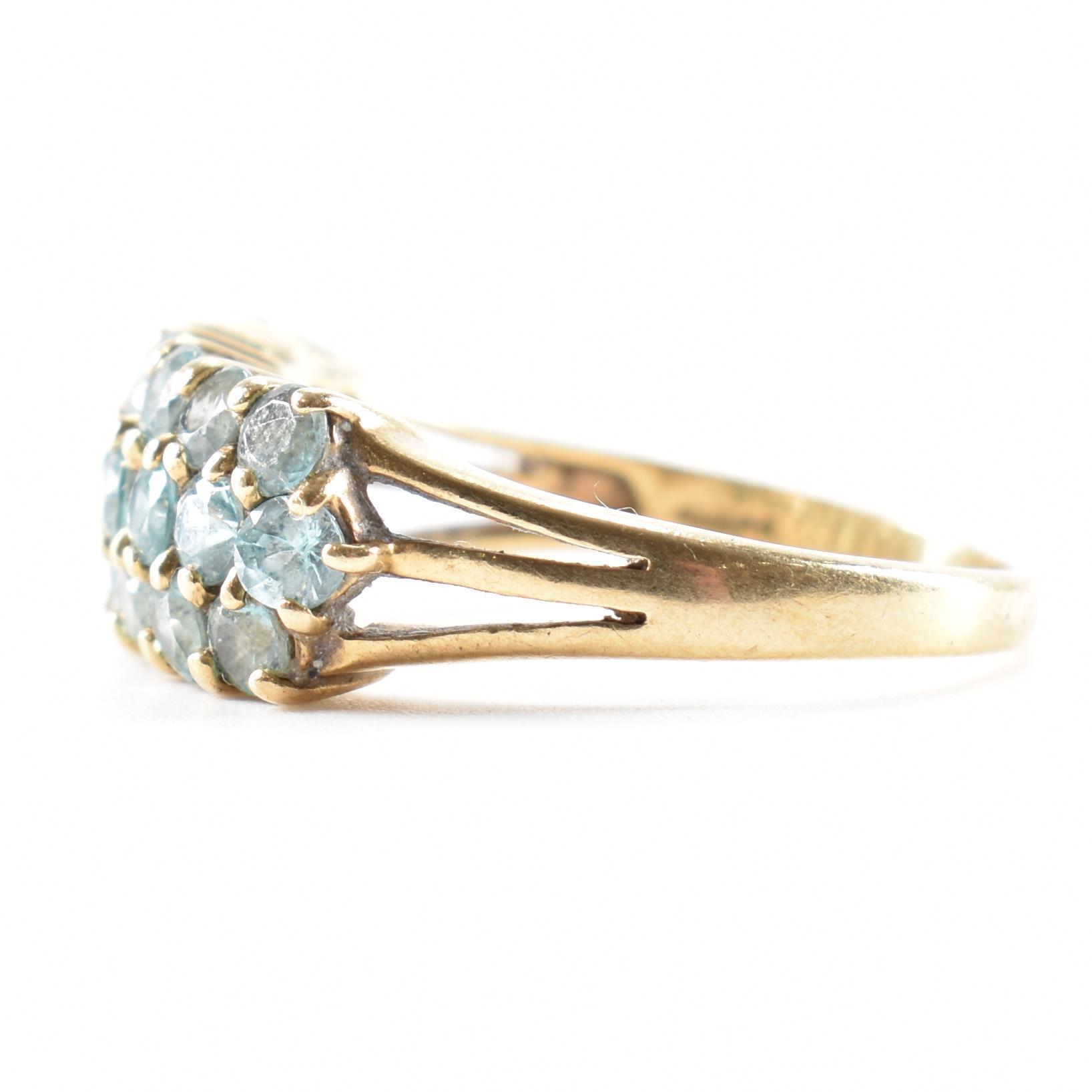 HALLMARKED 9CT GOLD & BLUE STONE CLUSTER RING - Image 2 of 8