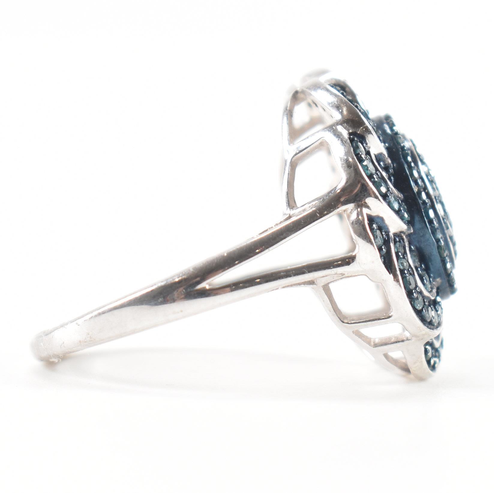 SILVER & BLUE DIAMOND FLORAL CUSTER RING - Image 5 of 11