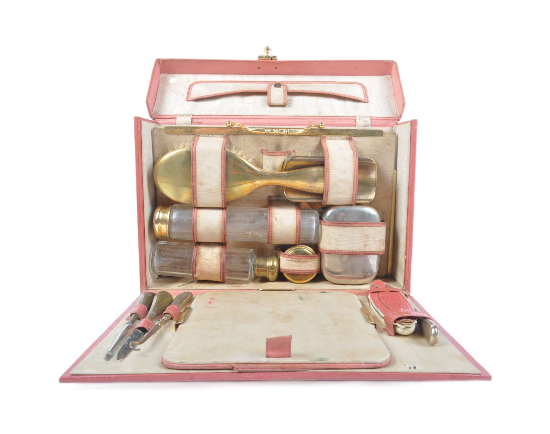 VINTAGE ART DECO CASED VANITY SET