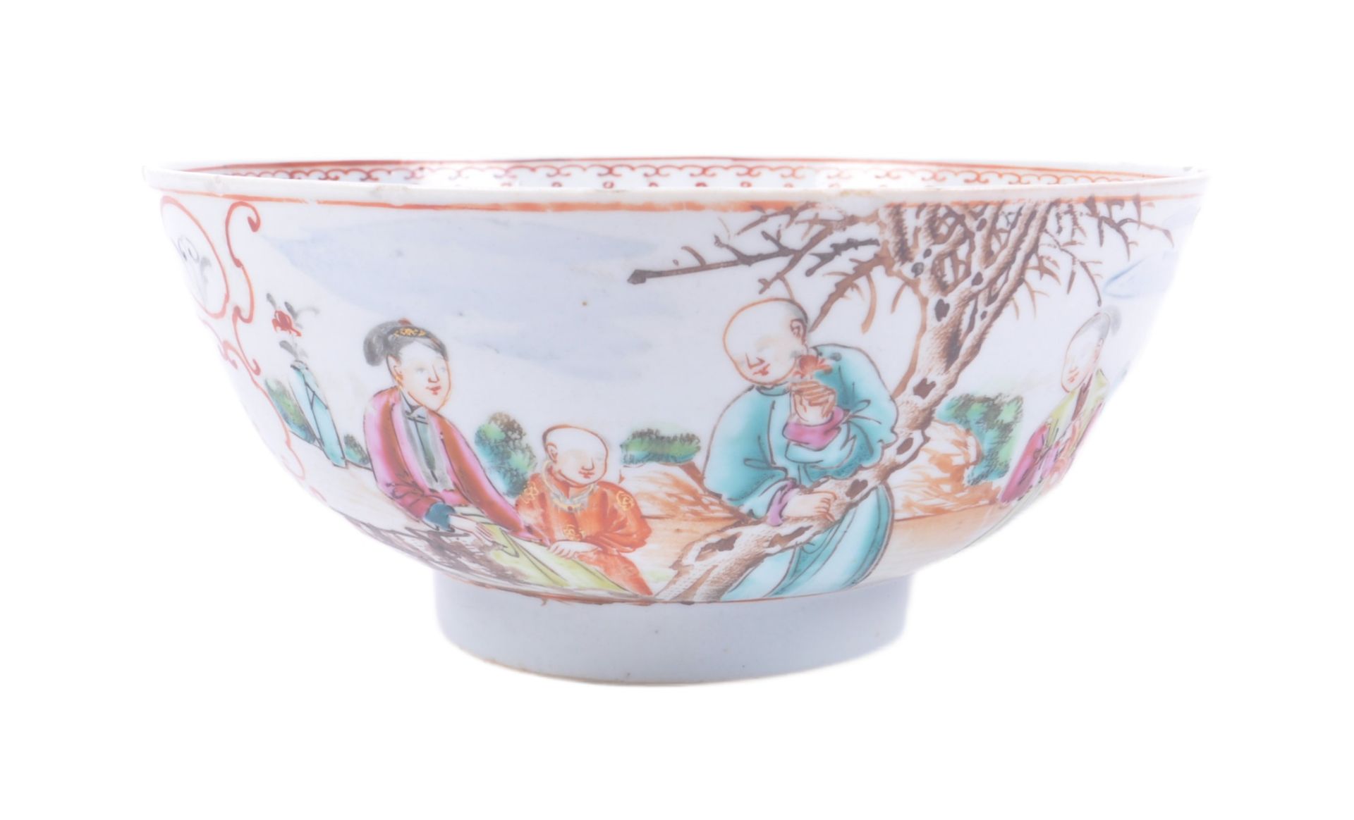18TH CENTURY CHINESE EXPORT PORCELAIN BOWL