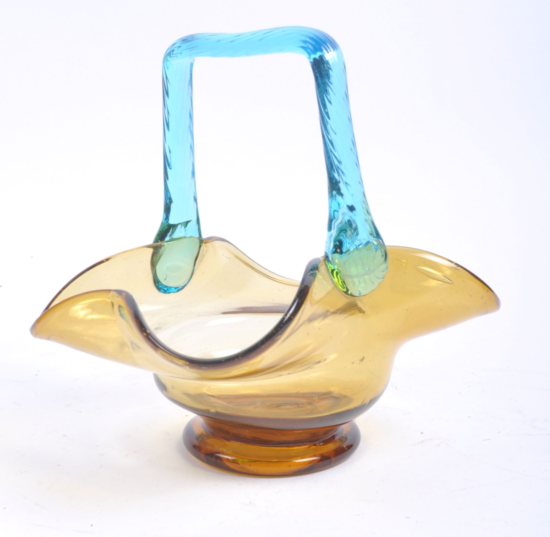 COLLECTION OF STUDIO ART GLASS - BOHEMIAN ART GLASS WARES - Image 4 of 6