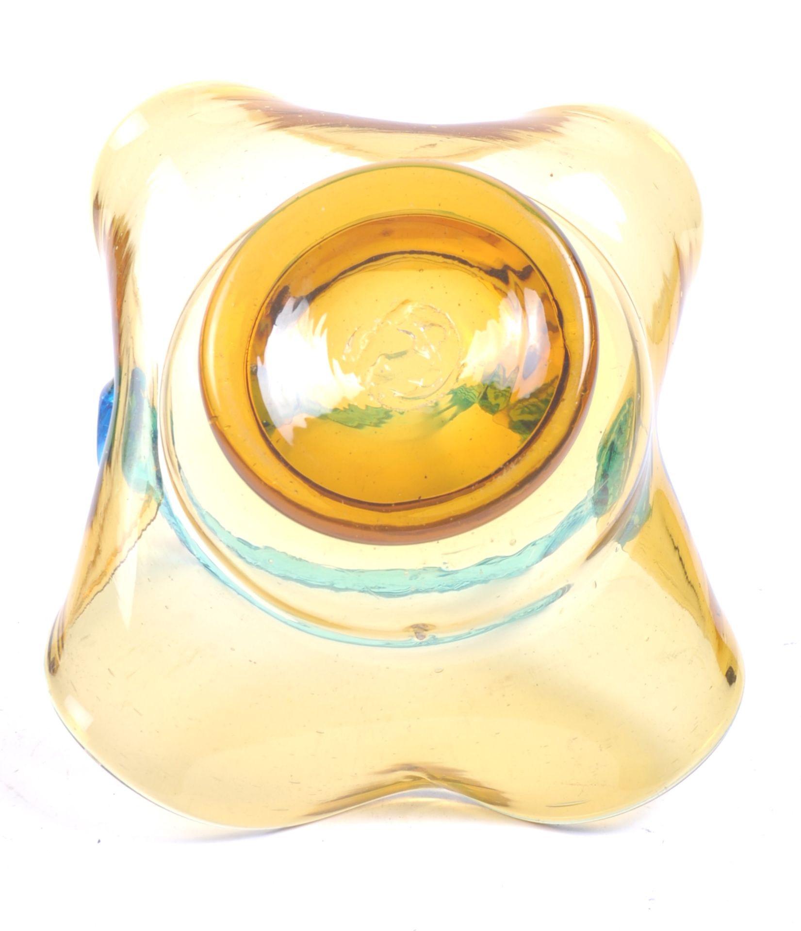 COLLECTION OF STUDIO ART GLASS - BOHEMIAN ART GLASS WARES - Image 5 of 6