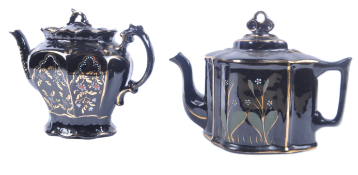 19TH CENTURY VICTORIAN FOLK - TOLE WARE TEAPOTS