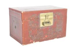 VINTAGE 20TH CENTURY CHINESE RED LACQUERED TRAVEL BOX