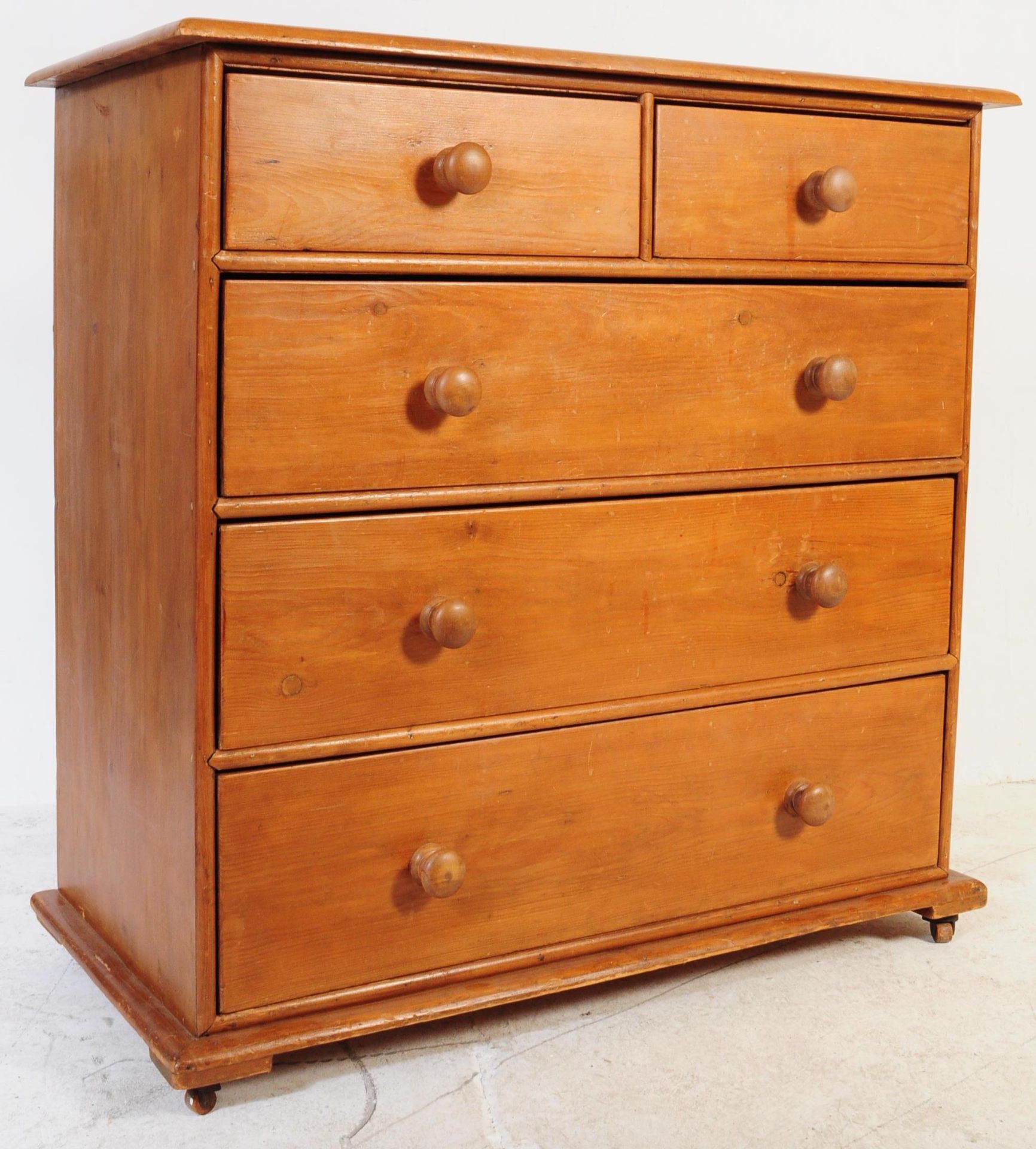 VICTORIAN 19TH CENTURY PINE CHEST OF DRAWERS