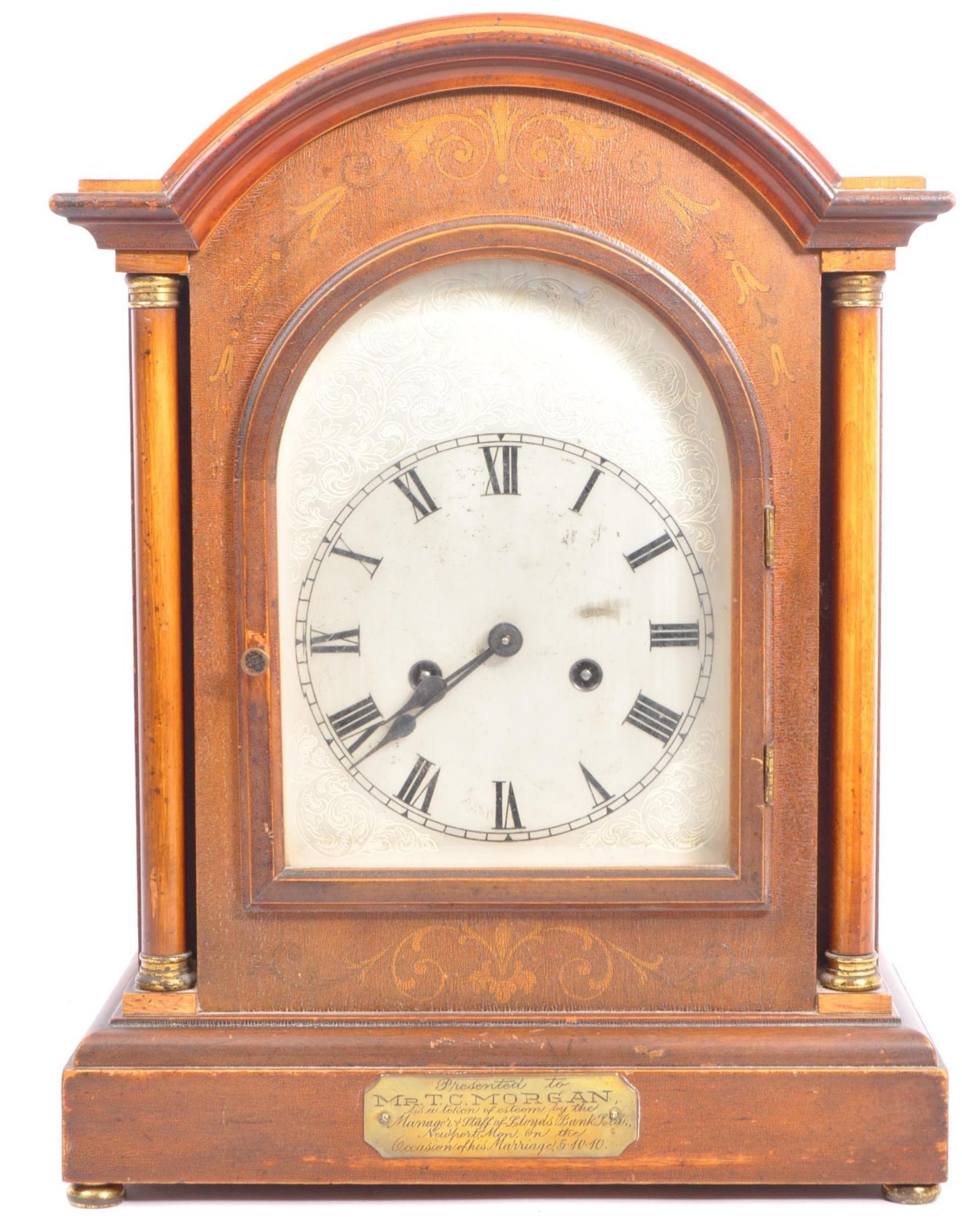 EARLY 20TH CENTURY MAHOGANY CASED MANTEL CLOCK