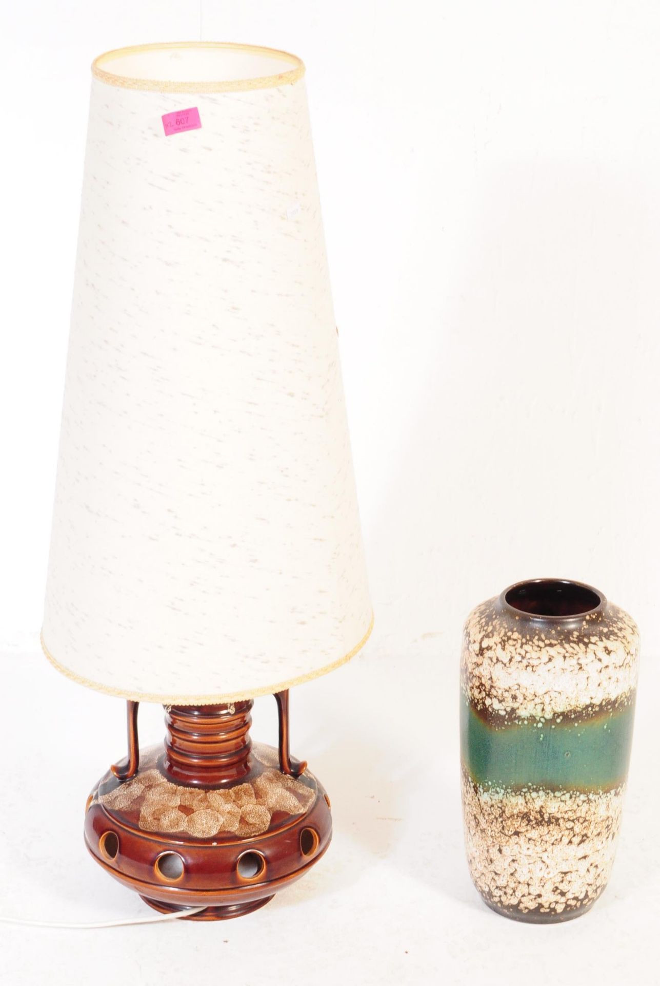 MID CENTURY 1960s WEST GERMAN STUDIO POTTERY VASE AND LAMP - Bild 2 aus 5