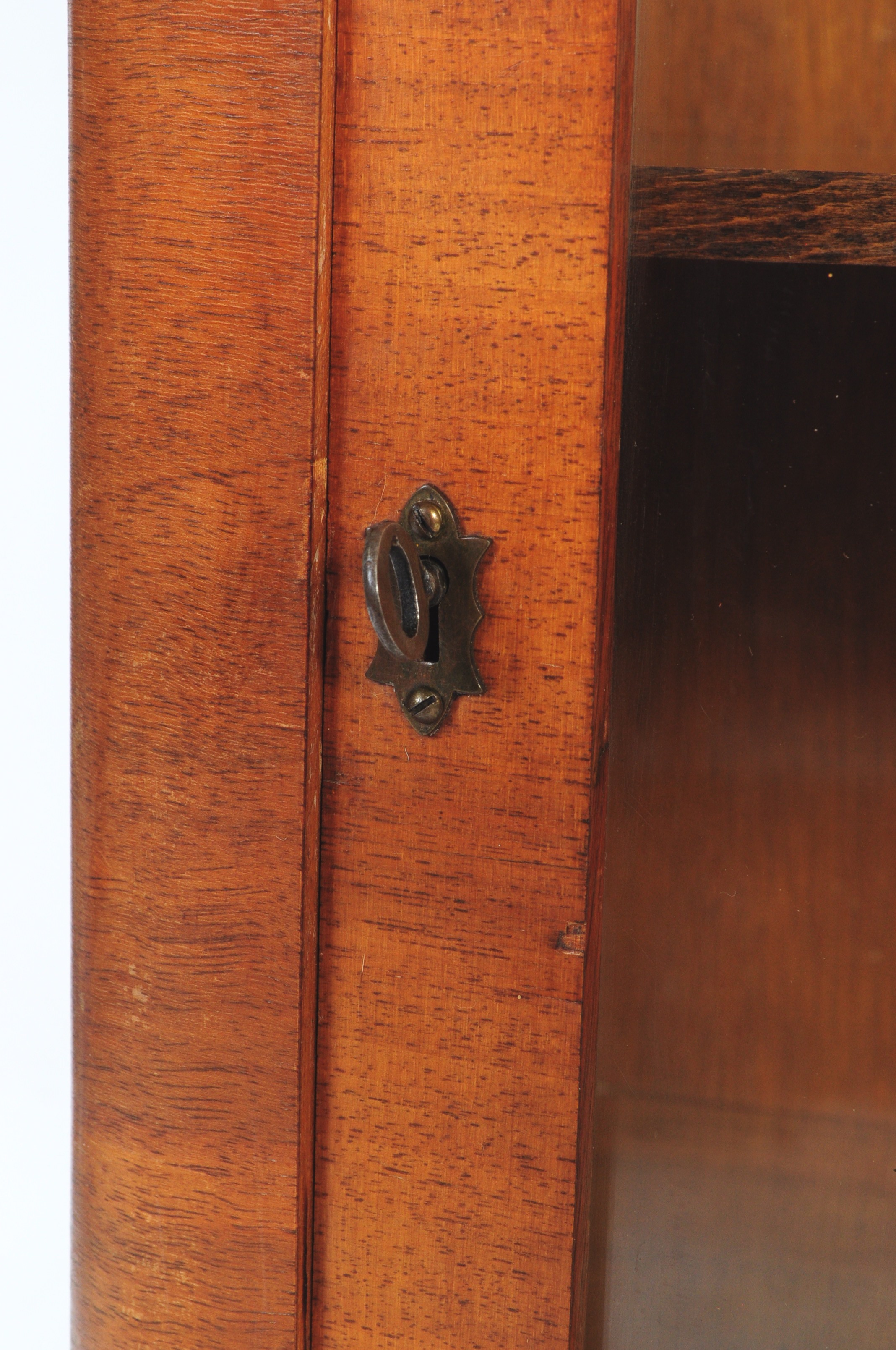 1930'S ART DECO WALNUT CHINA DISPLAY CABINET VITRINE - Image 4 of 5