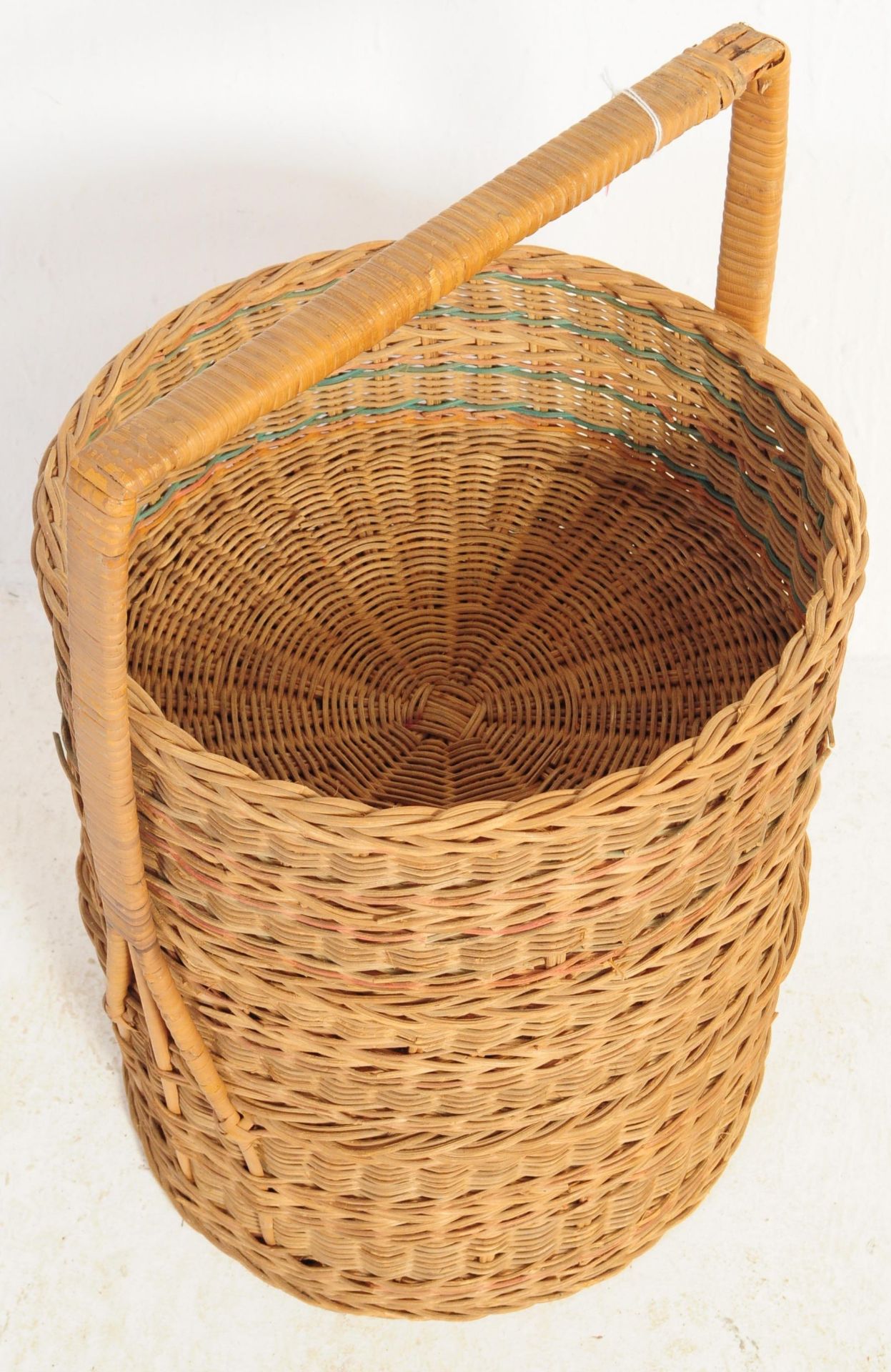 THREE PIECES OF VINTAGE WICKER - SEWING BOX - WINE CARRIER - Bild 5 aus 6