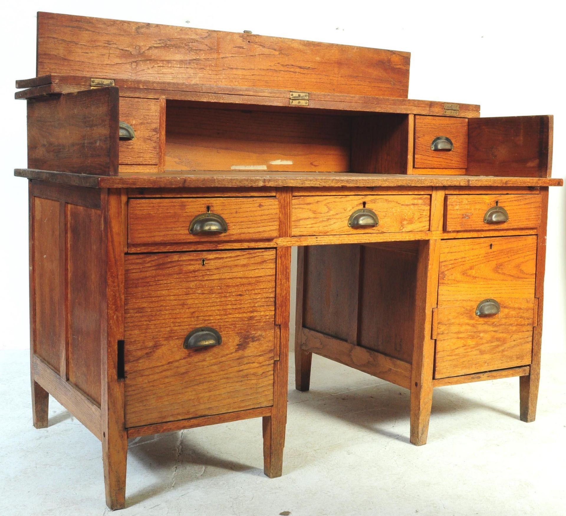 EARLY 20TH CENTURY AIR MINISTRY STYLE INDUSTRIAL DICKENS DESK