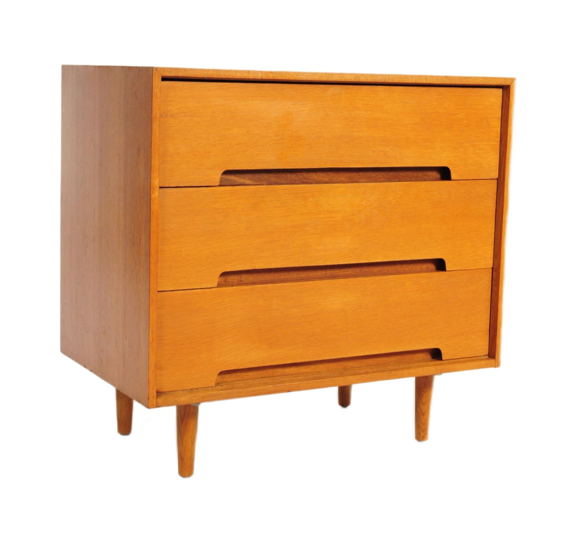 STAG - C RANGE - LIGHT OAK PEDESTAL CHEST OF DRAWERS