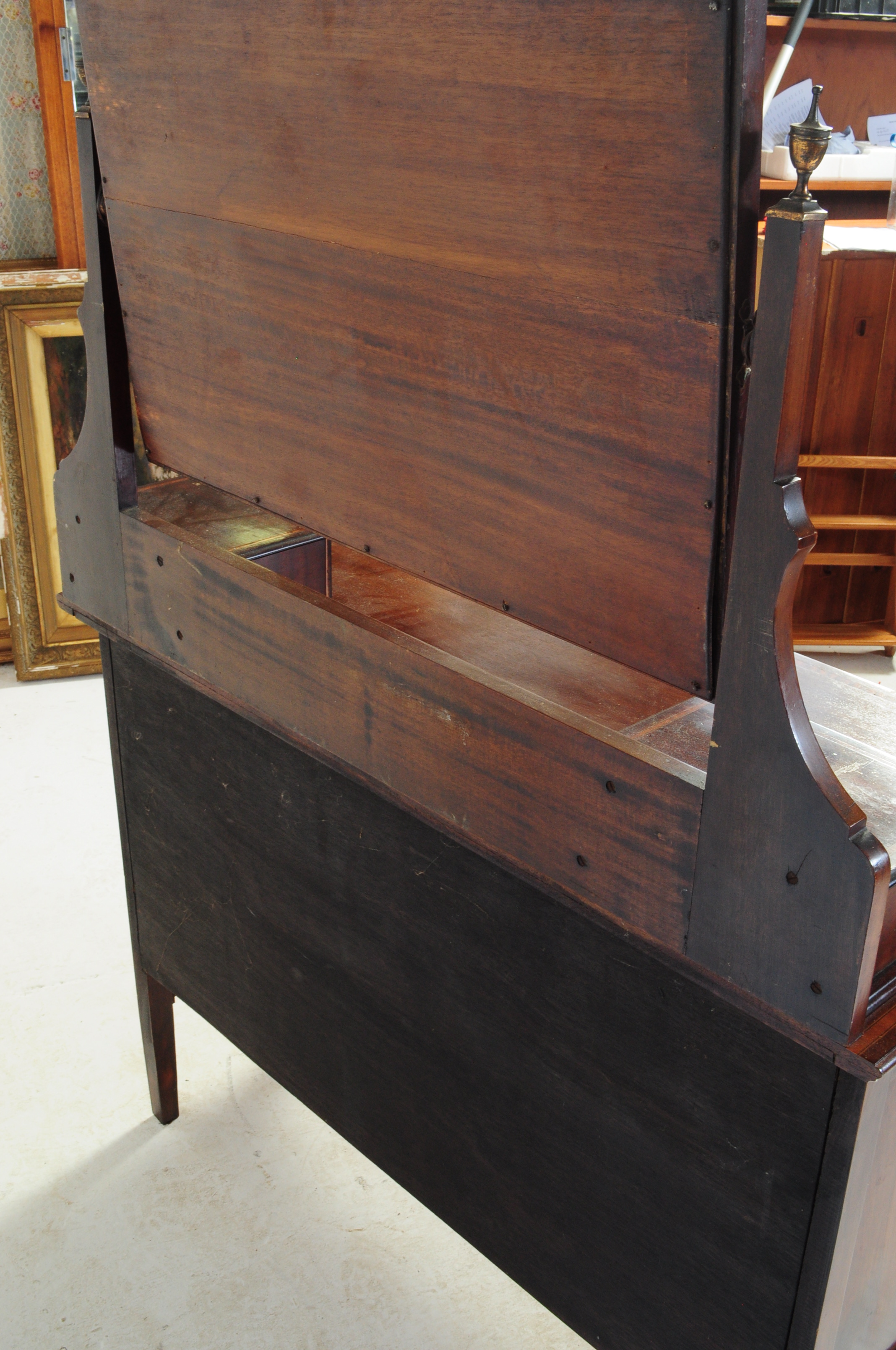 EDWARDIAN MAHOGANY & MARQUETRY DRESSING TABLE CHEST - Image 6 of 6