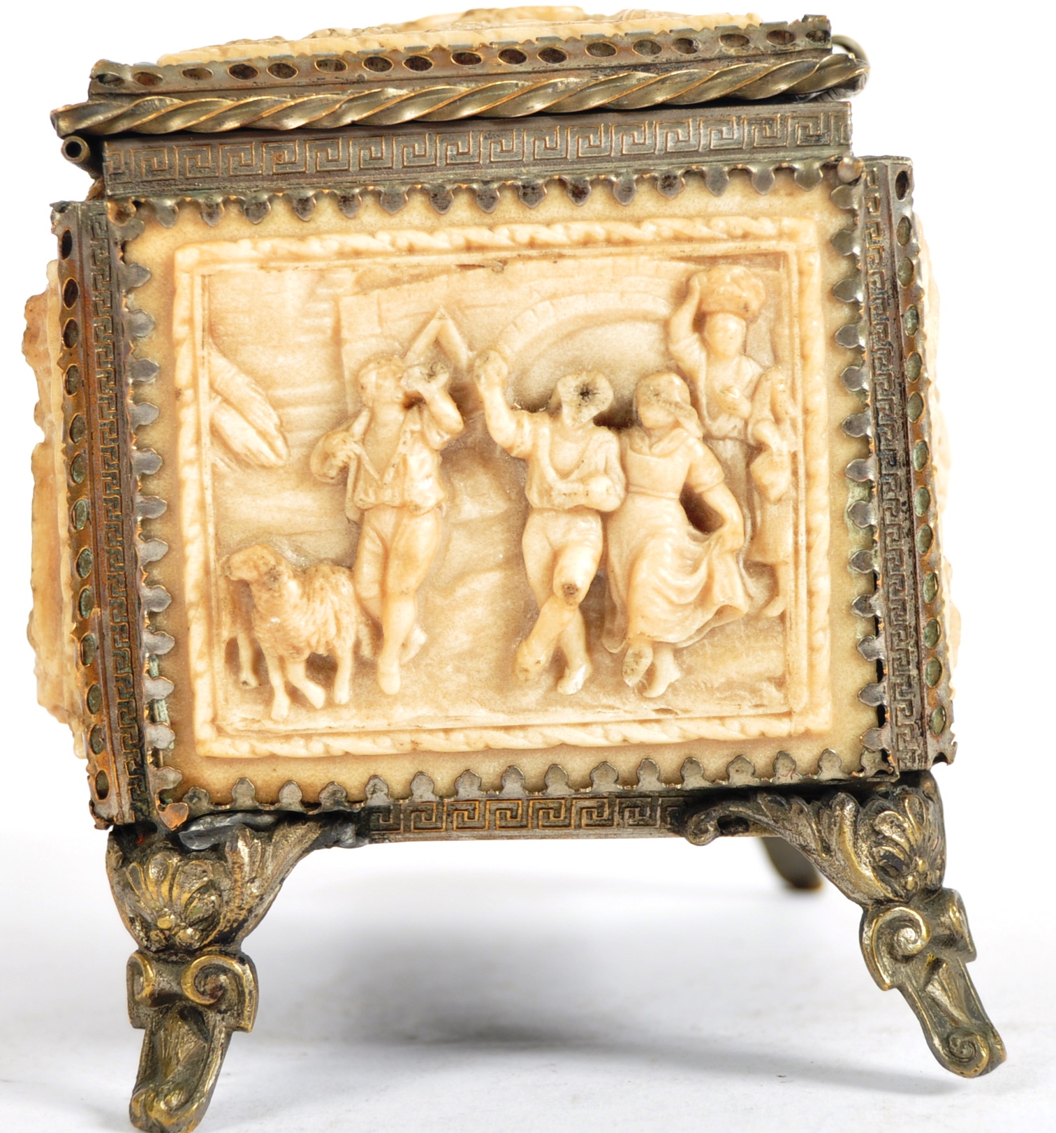 19TH CENTURY CARVED MEERSCHAUM CASKET BOX - Image 2 of 7