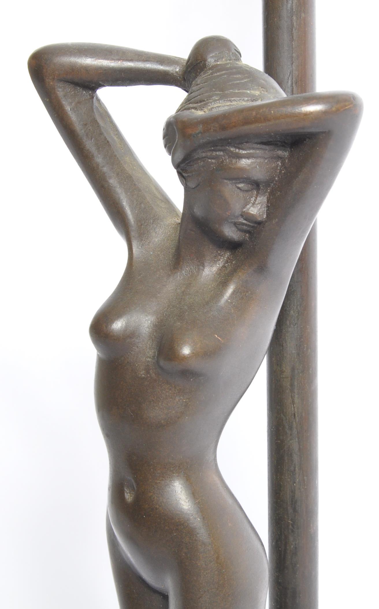 VINTAGE 20TH CENTURY ART DECO STYLE NUDE TABLE LAMP - Image 5 of 5