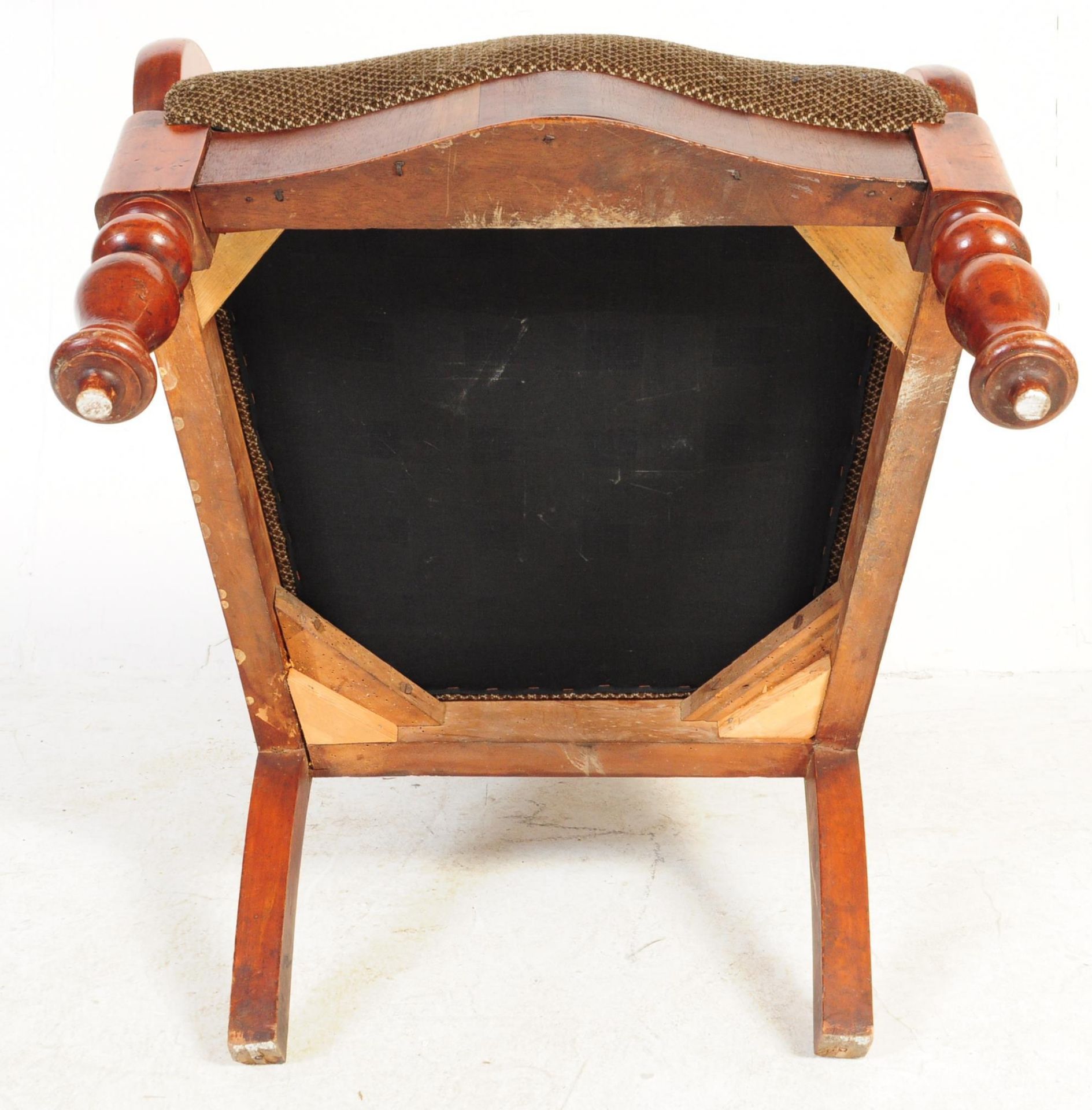 VICTORIAN 19TH CENTURY MAHOGANY ARMCHAIR - Image 5 of 6