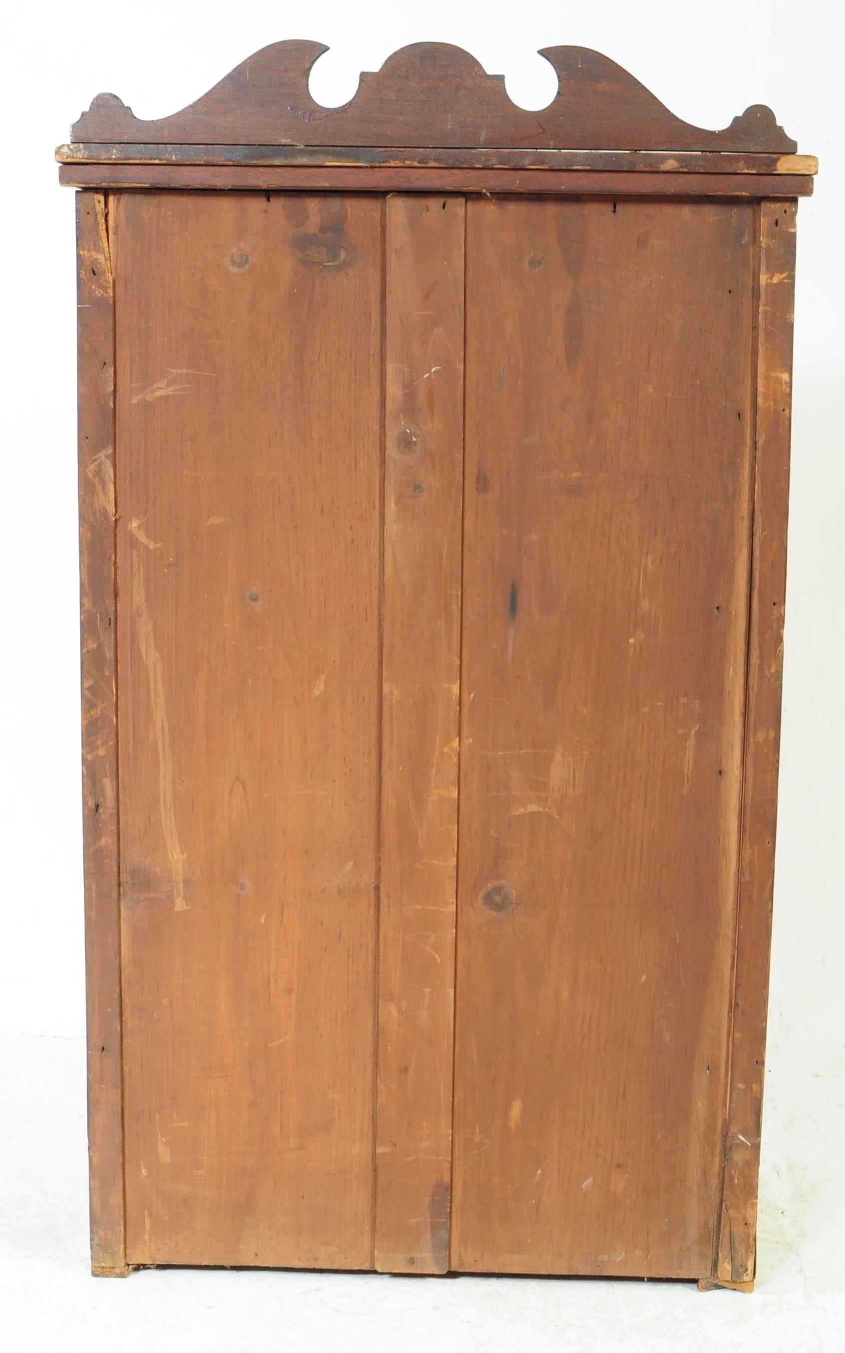 VICTORIAN 19TH CENTURY MAHOGANY MUSIC CABINET - Image 4 of 5