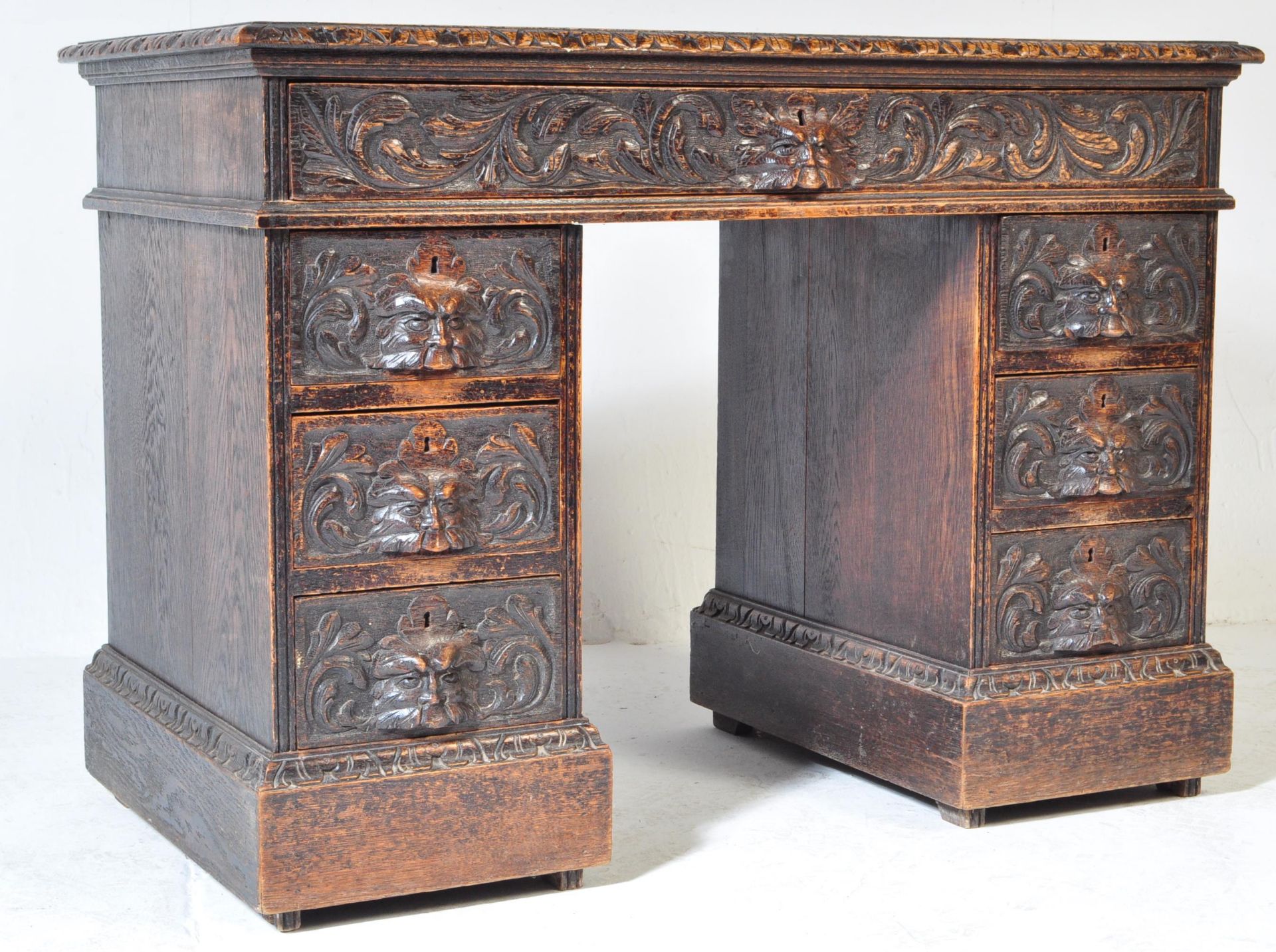 VICTORIAN 19TH CENTURY CARVED OAK TWIN PEDESTAL DESK