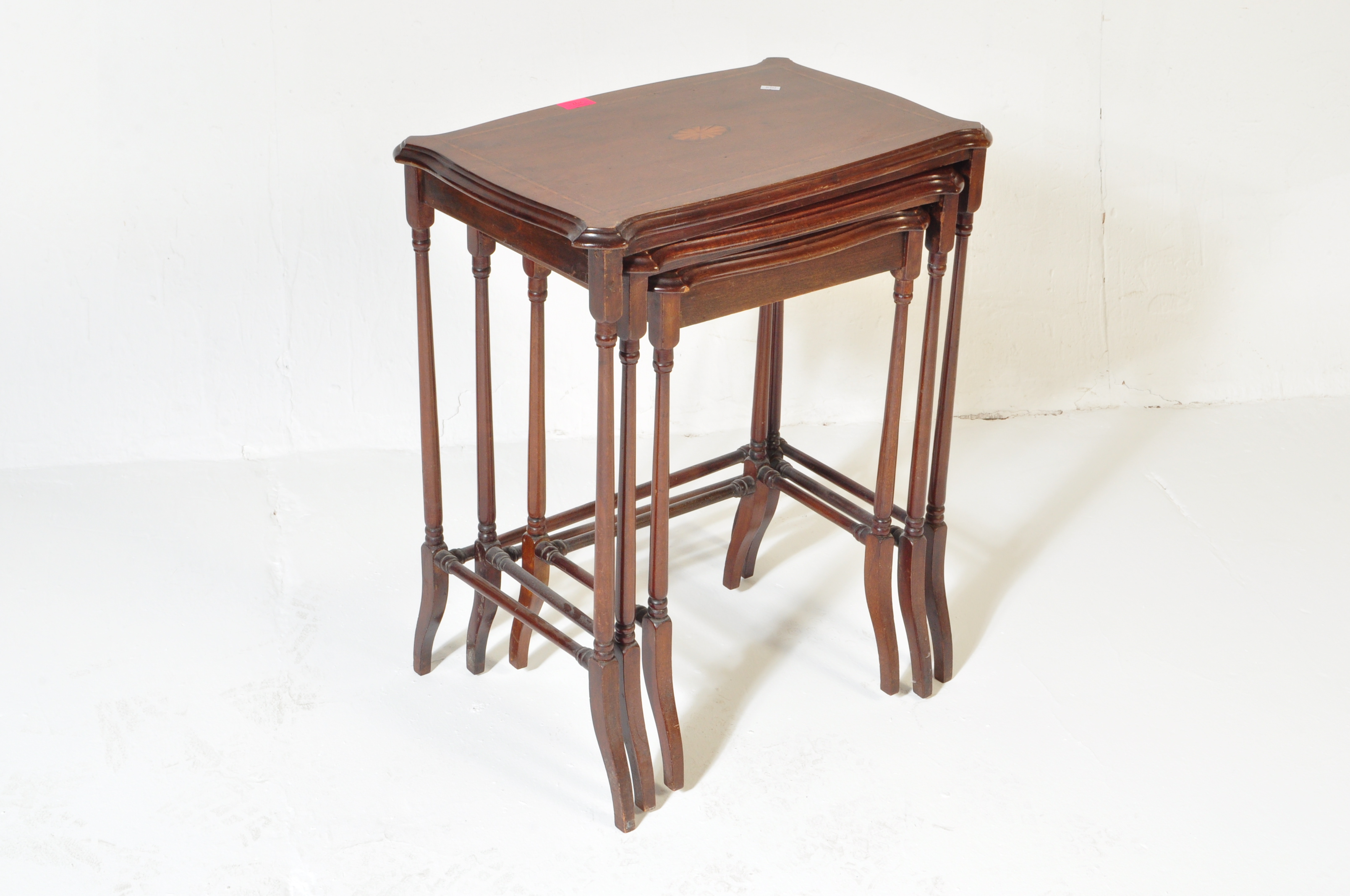 EARLY 20TH CENTURY EDWARDIAN MAHOGANY NEST OF TABLES - Image 2 of 5