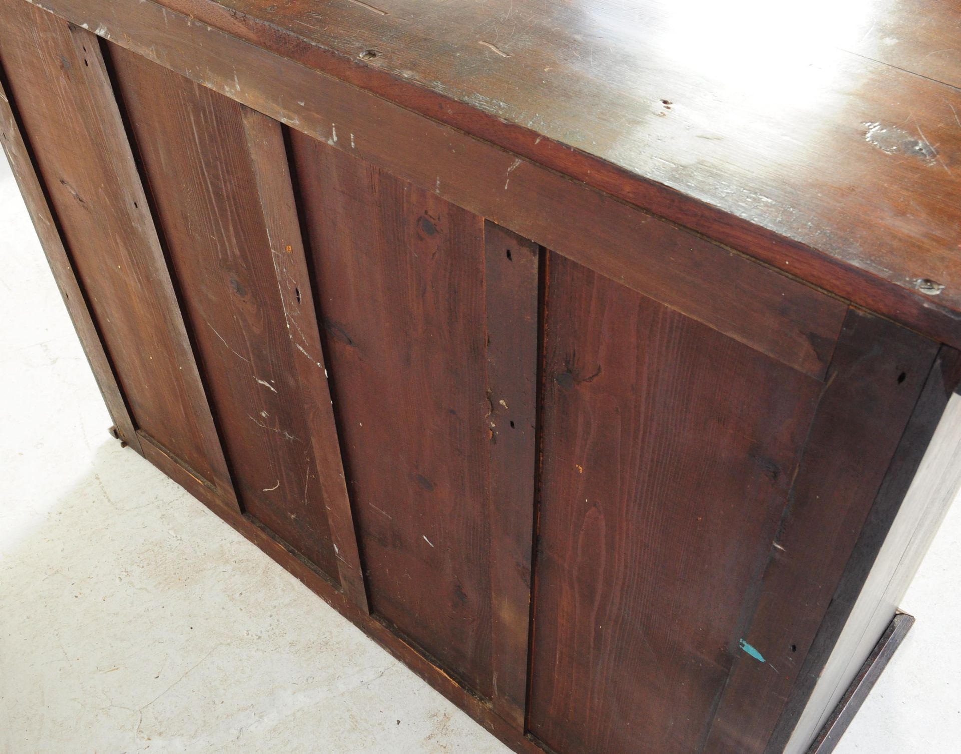 19TH CENTURY CONTINENTAL MAHOGANY BUREAU ABBATANT - Bild 7 aus 7